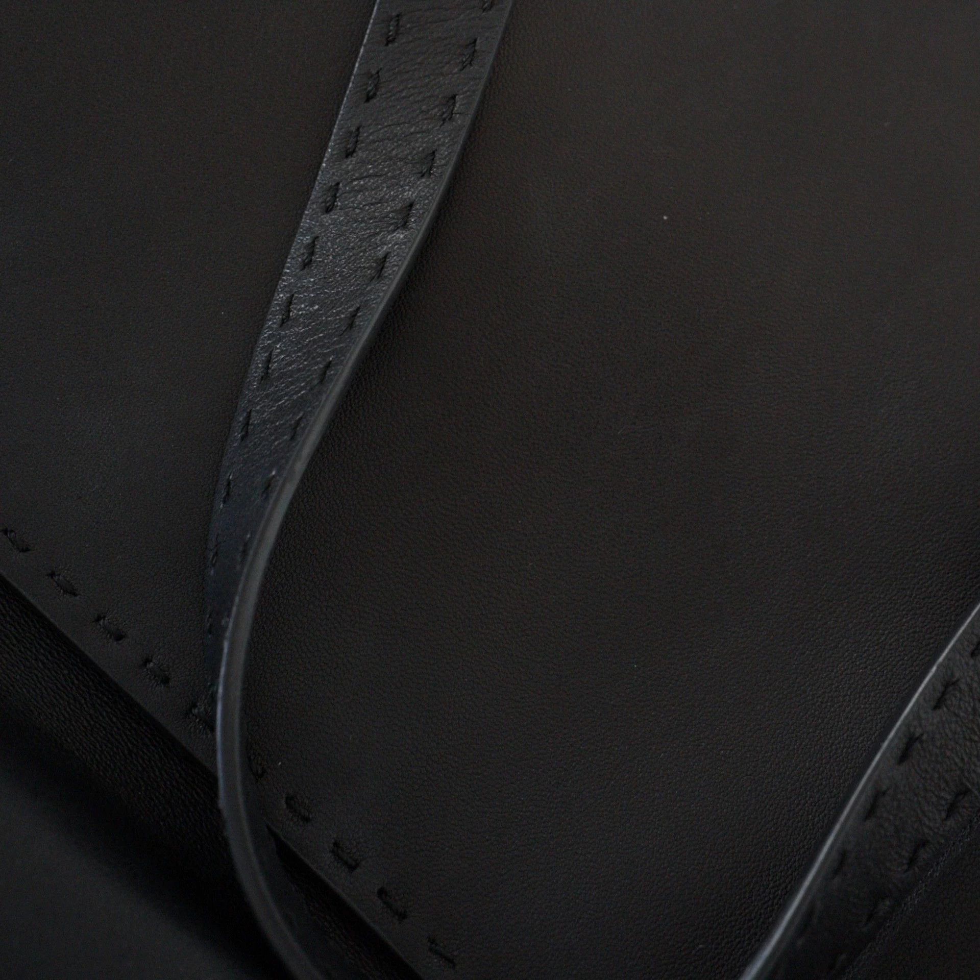 The Row The Row Nuance Leather Shoulder Bag Size ONE SIZE - 4 Thumbnail
