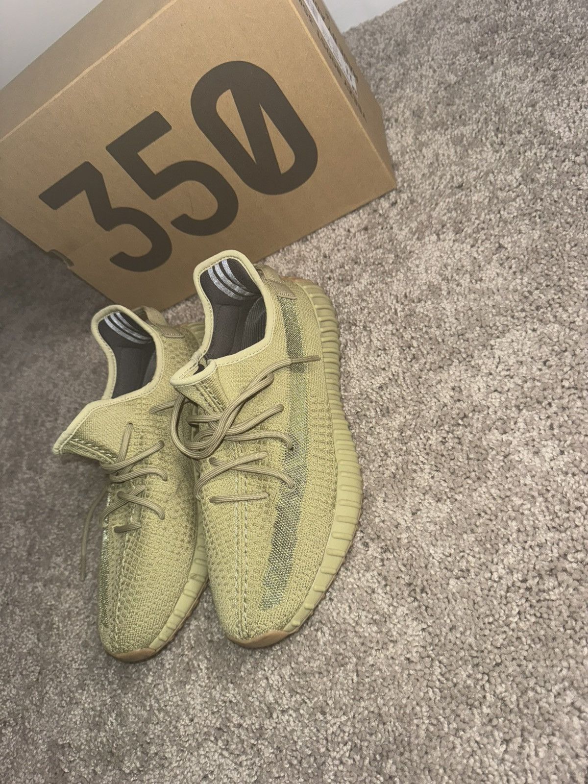 Adidas Yeezy Boost 350 V2 Sulfur Size US 11 / EU 44 - 8 Thumbnail