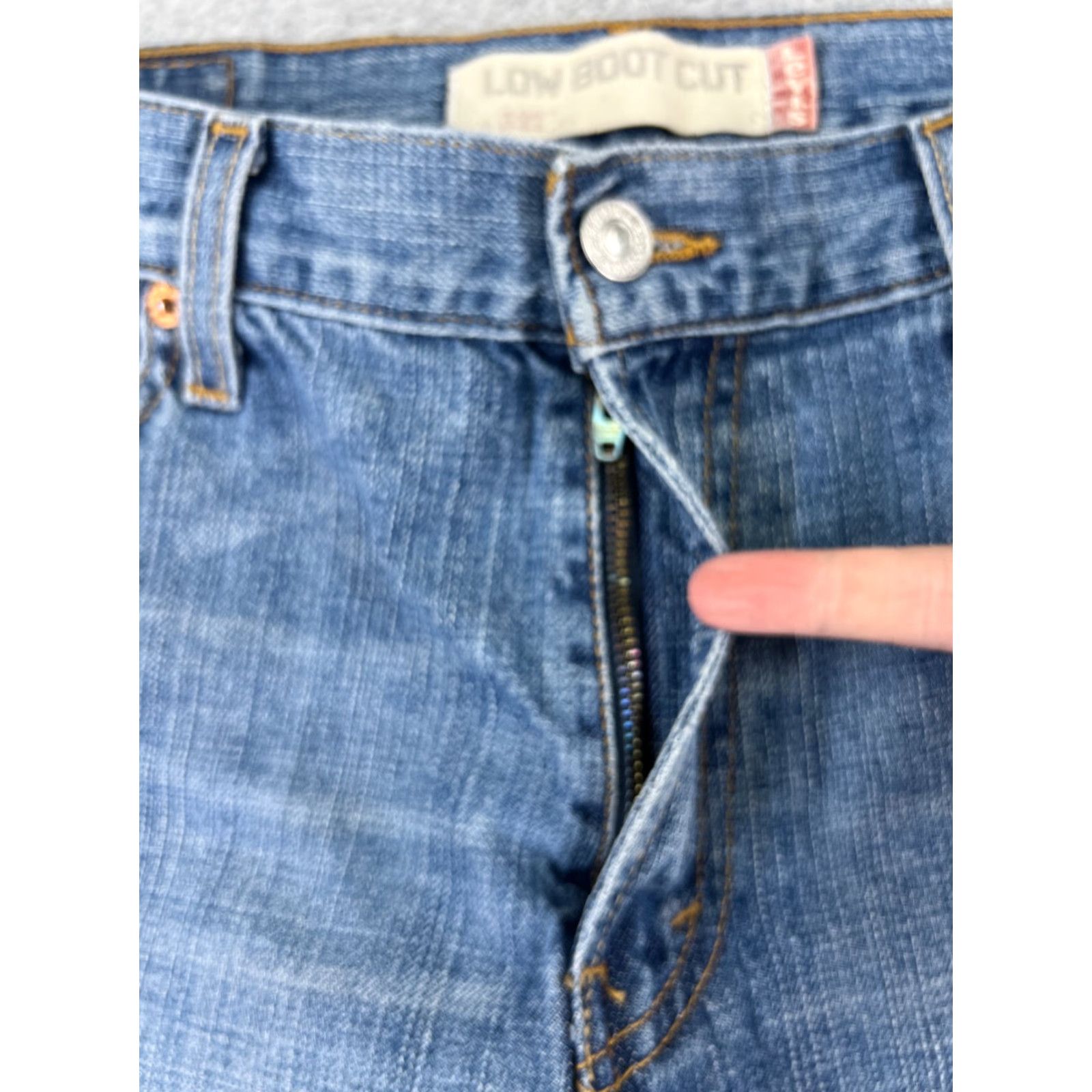 Levi's VINTAGE Levis Shorts Womens 33 Blue Denim Jean 527 Cutoff Mid Rise 100% Cotton 30x5 Size 24" / US 00 / IT 34 - 6 Thumbnail