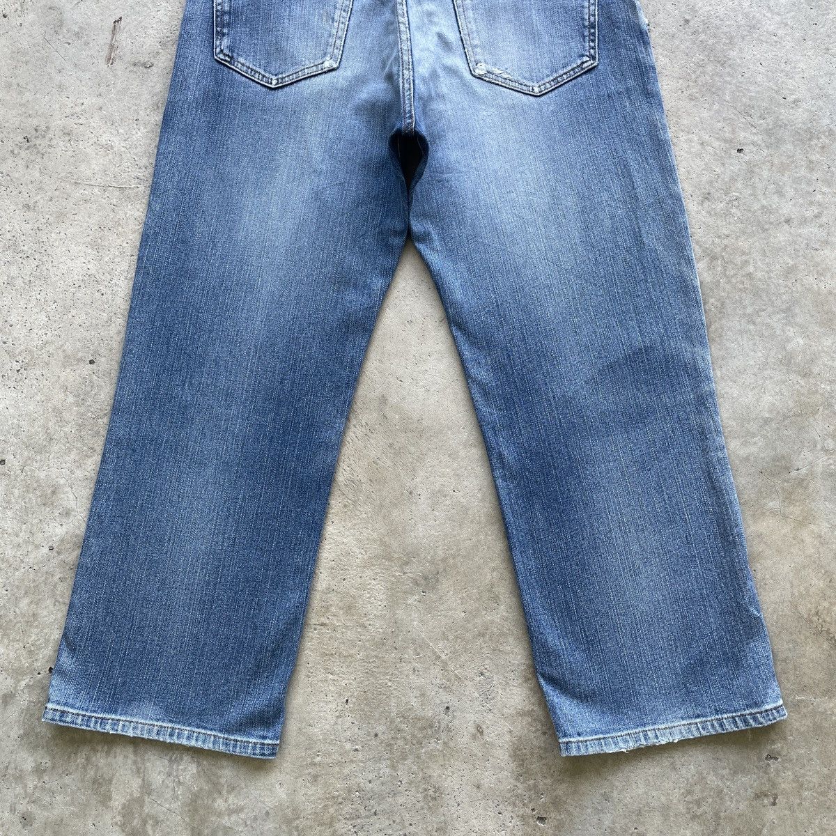 Japanese Brand W33 Vintage Japanese Faded Denim Distressed Jeans Pants Size US 33 - 9 Thumbnail