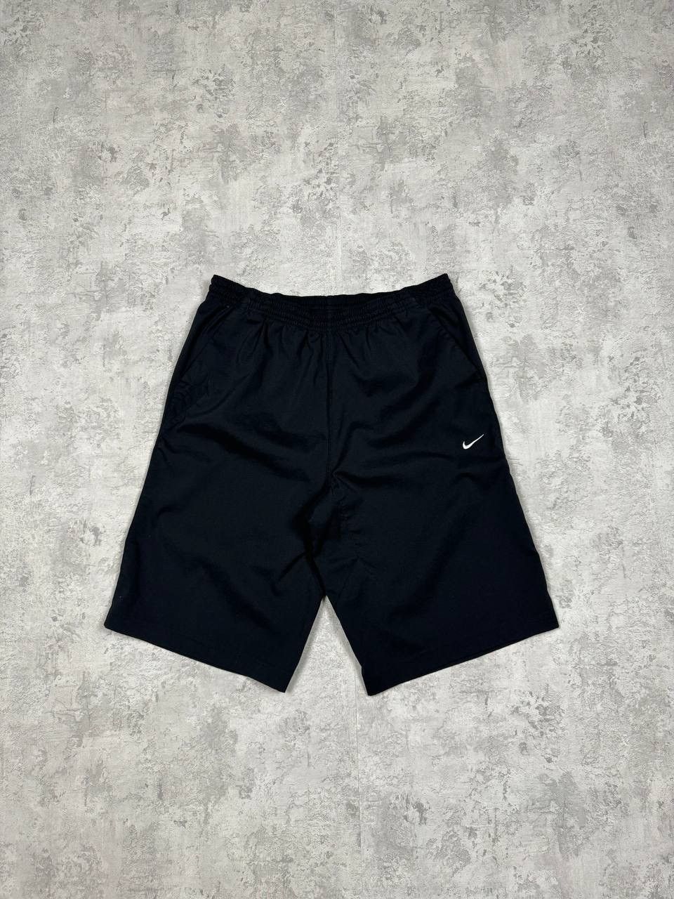 Nike Vintage Nike y2k Black Shorts Size L Size US 34 / EU 50 - 1 Thumbnail