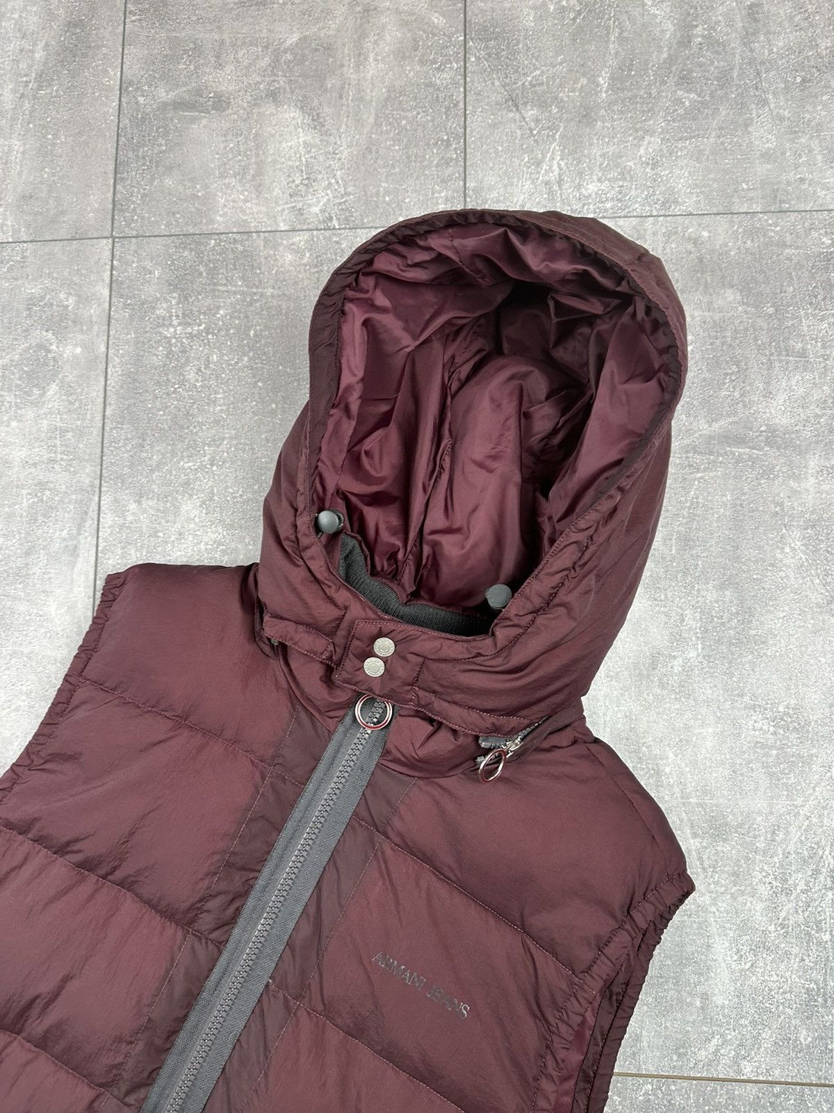 Emporio Armani Armani Jeans Luxury Burgundy Light Vest Size US L / EU 52-54 / 3 - 8 Thumbnail