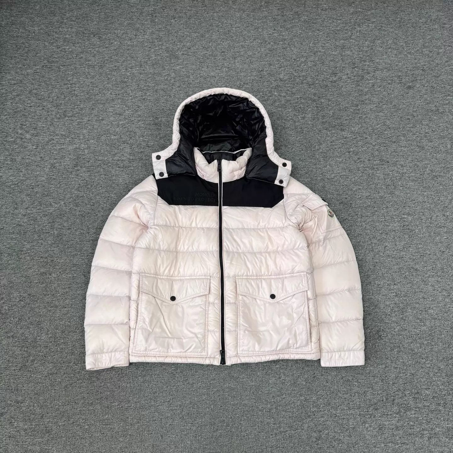 Moncler Moncler x Born to Protect pink colorblock down jacket 1 mint Size US S / EU 44-46 / 1 - 1 Thumbnail