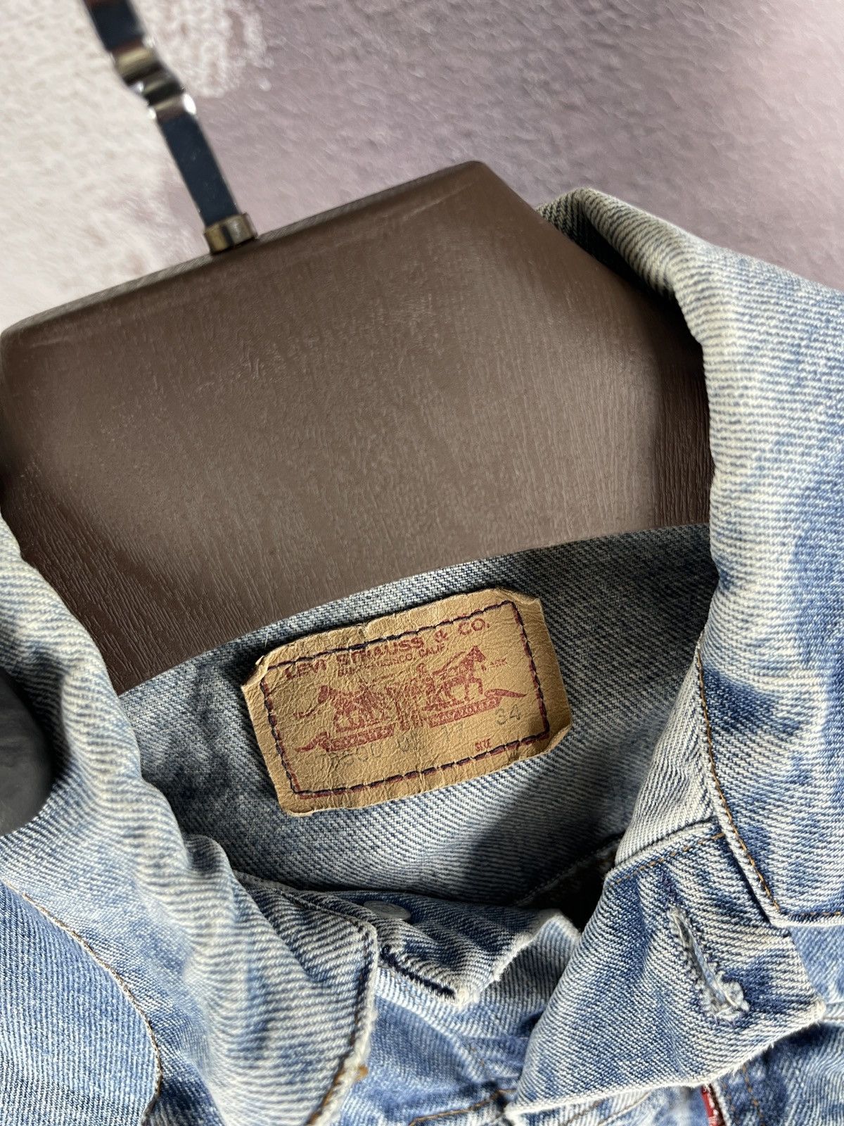 Levi's Levi’s vintage 80s blue faded made in France denim jacket Size XS / US 0-2 / IT 36-38 - 10 Thumbnail