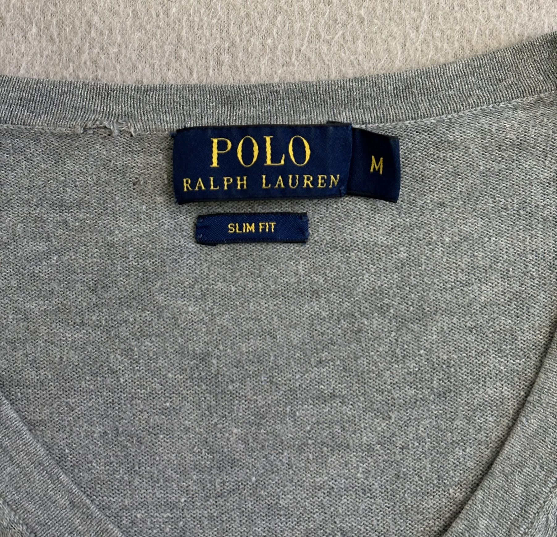 Polo Ralph Lauren Polo Ralph Lauren V-neck cashmere gray sweater medium Size US M / EU 48-50 / 2 - 11 Thumbnail