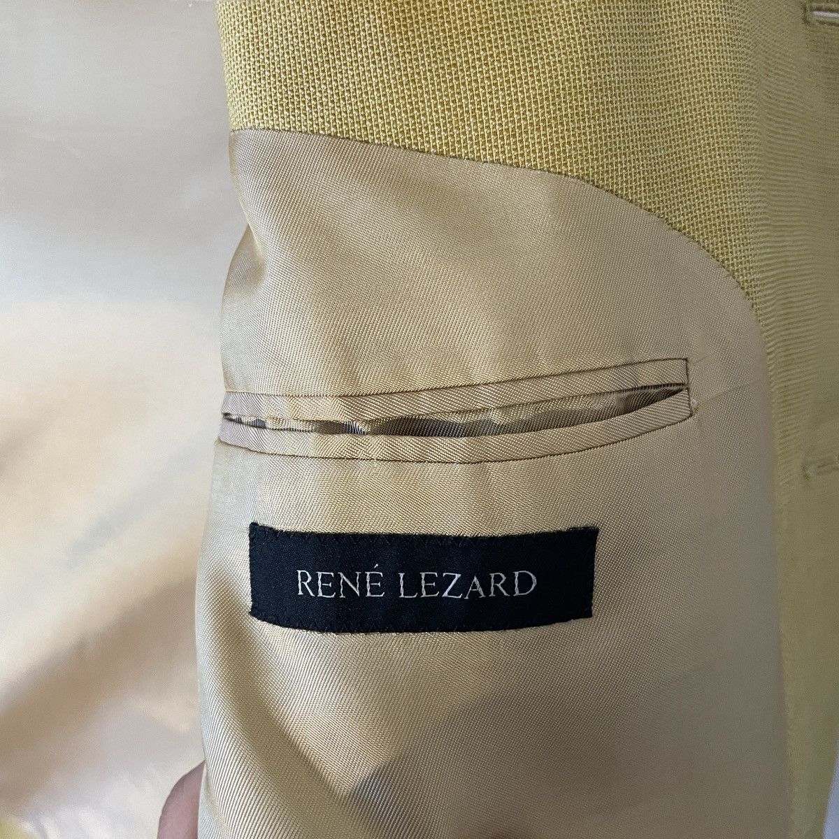 Vintage Vintage yellow oversized blazer made in germany. Size 50L - 4 Thumbnail