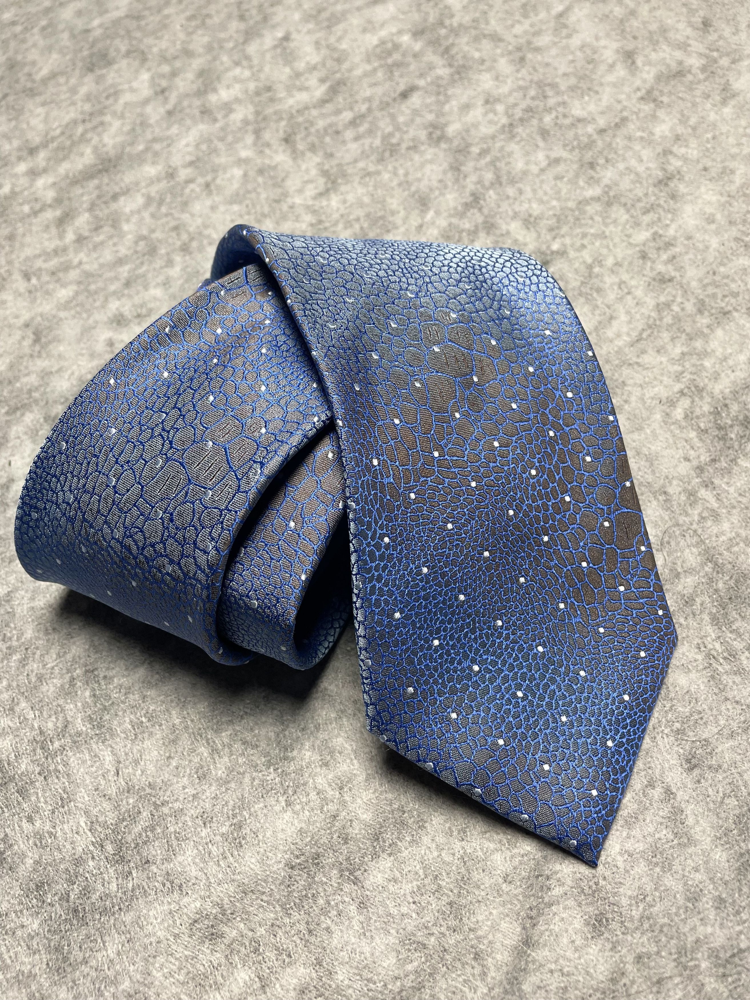 Balmain BALMAIN Paris Snakeskin Print Blue Silk Mens Tie Size ONE SIZE - 1 Thumbnail