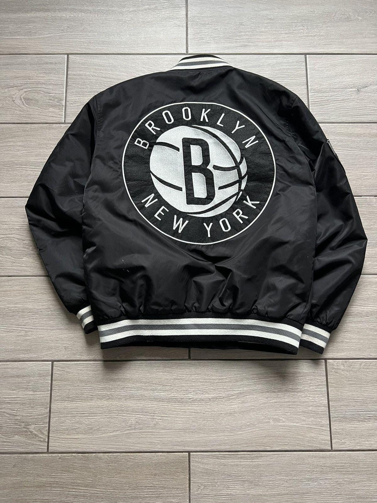 NBA Vintage Brooklyn NBA Durant Nets Varsity Bomber Jacket Size US S / EU 44-46 / 1 - 3 Thumbnail