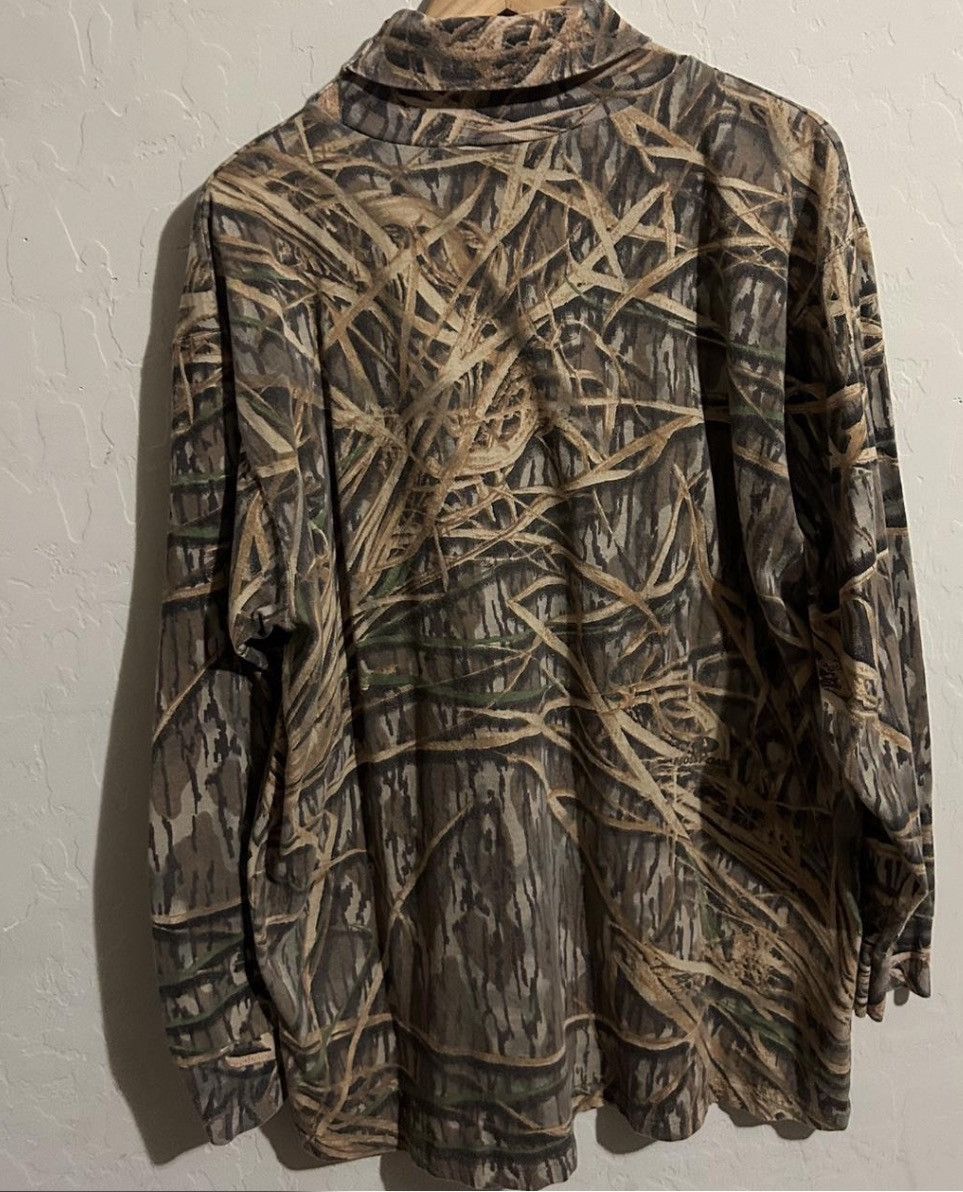 Mossy Oaks Mossy Oak Camo Long Sleeve Turtleneck Shirt Size XL Size US XL / EU 56 / 4 - 3 Thumbnail