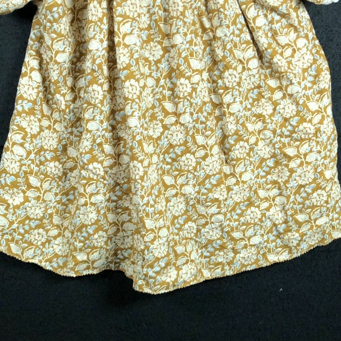 Faherty Faherty Womens Shirt Gold Annabelle Floral Linen Blend Short Sleeve XS Shirt Womens XS Gold Floral Linen Blend Short Sleeve Faherty Size XS / US 0-2 / IT 36-38 - 3 Thumbnail