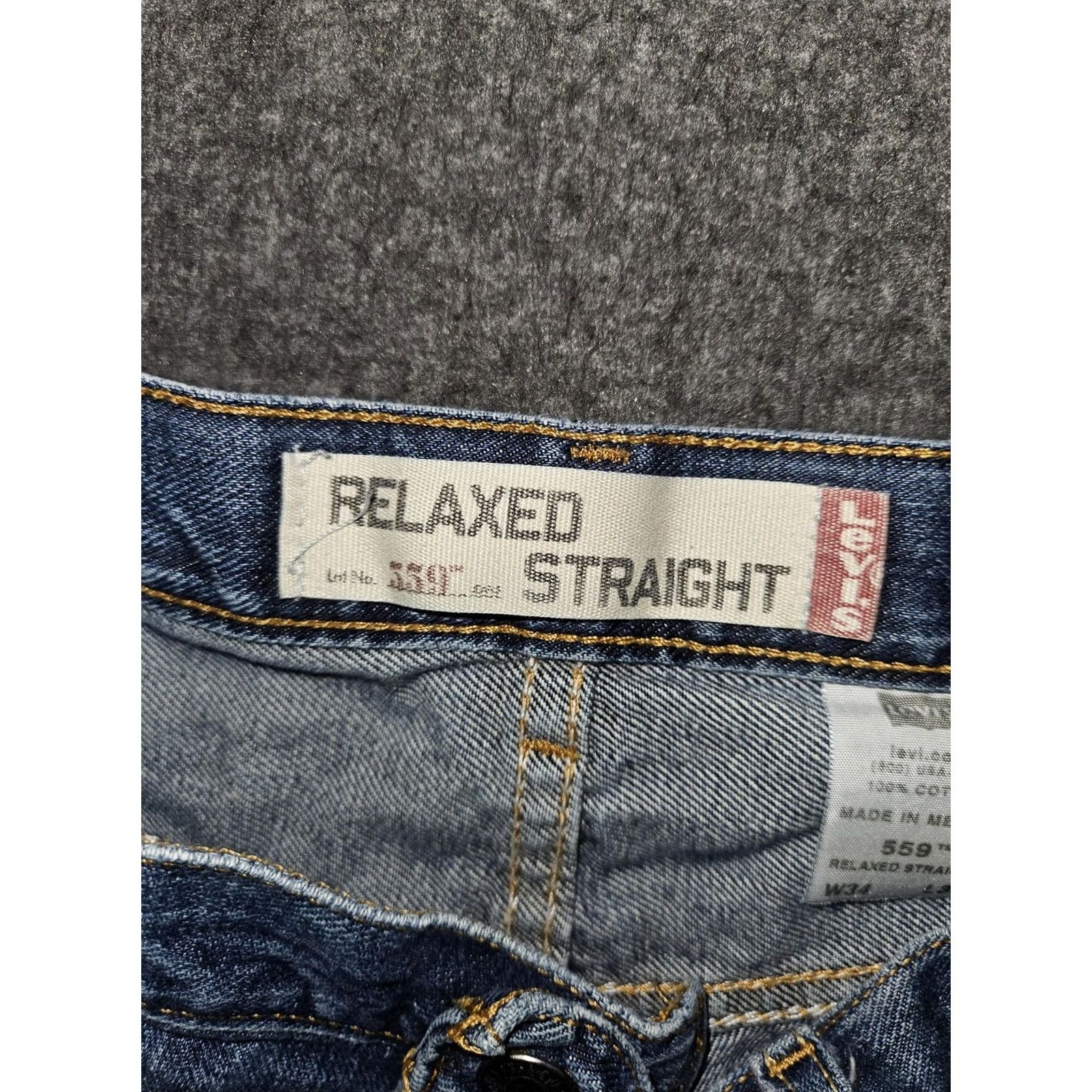 Levi's VINTAGE Levi's 559 Jeans Mens 34x30 Blue Relaxed Straight Y2K Denim Distressed Size US 34 / EU 50 - 2 Thumbnail