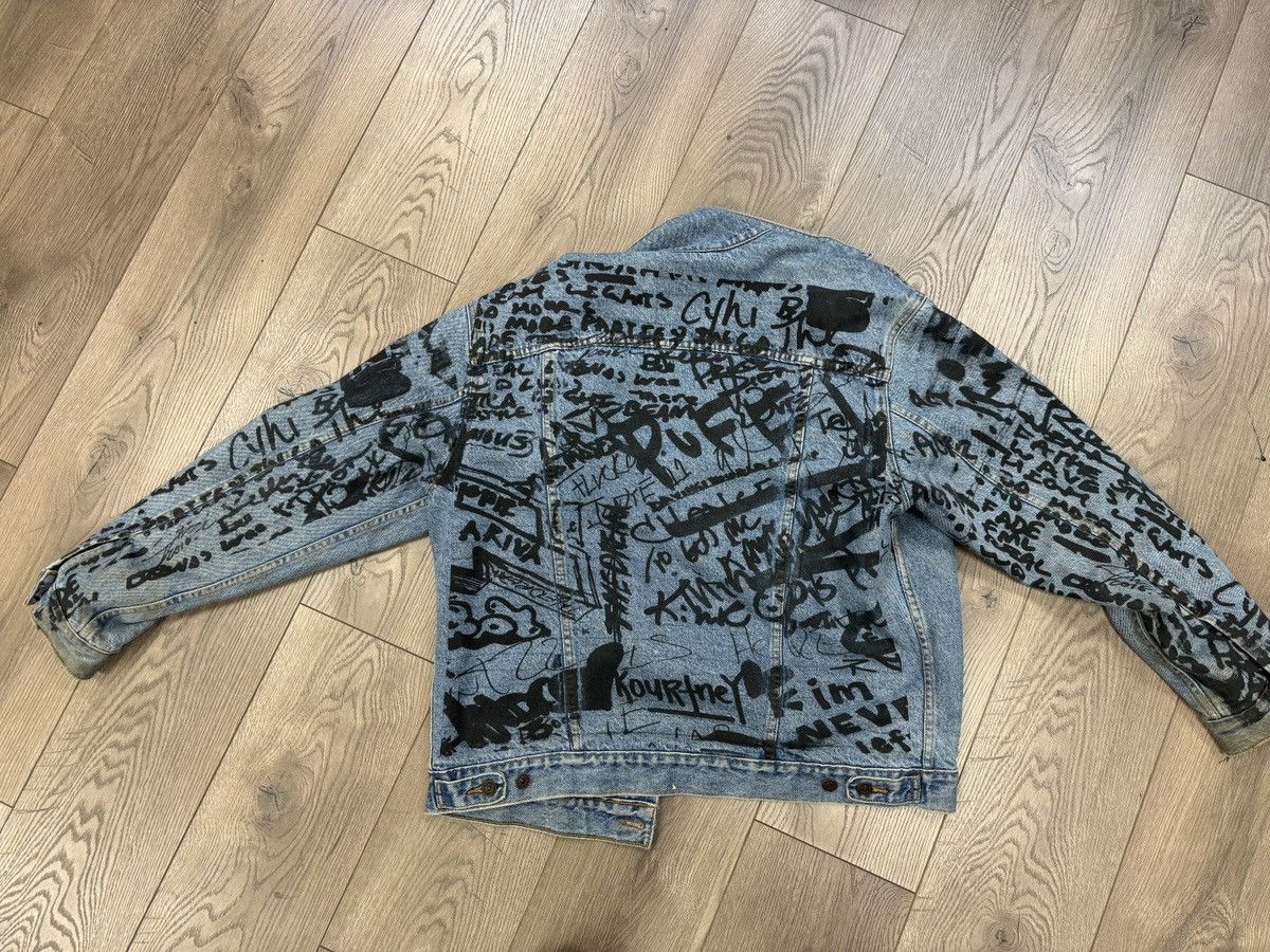 Pablo jean jacket kanye best sale