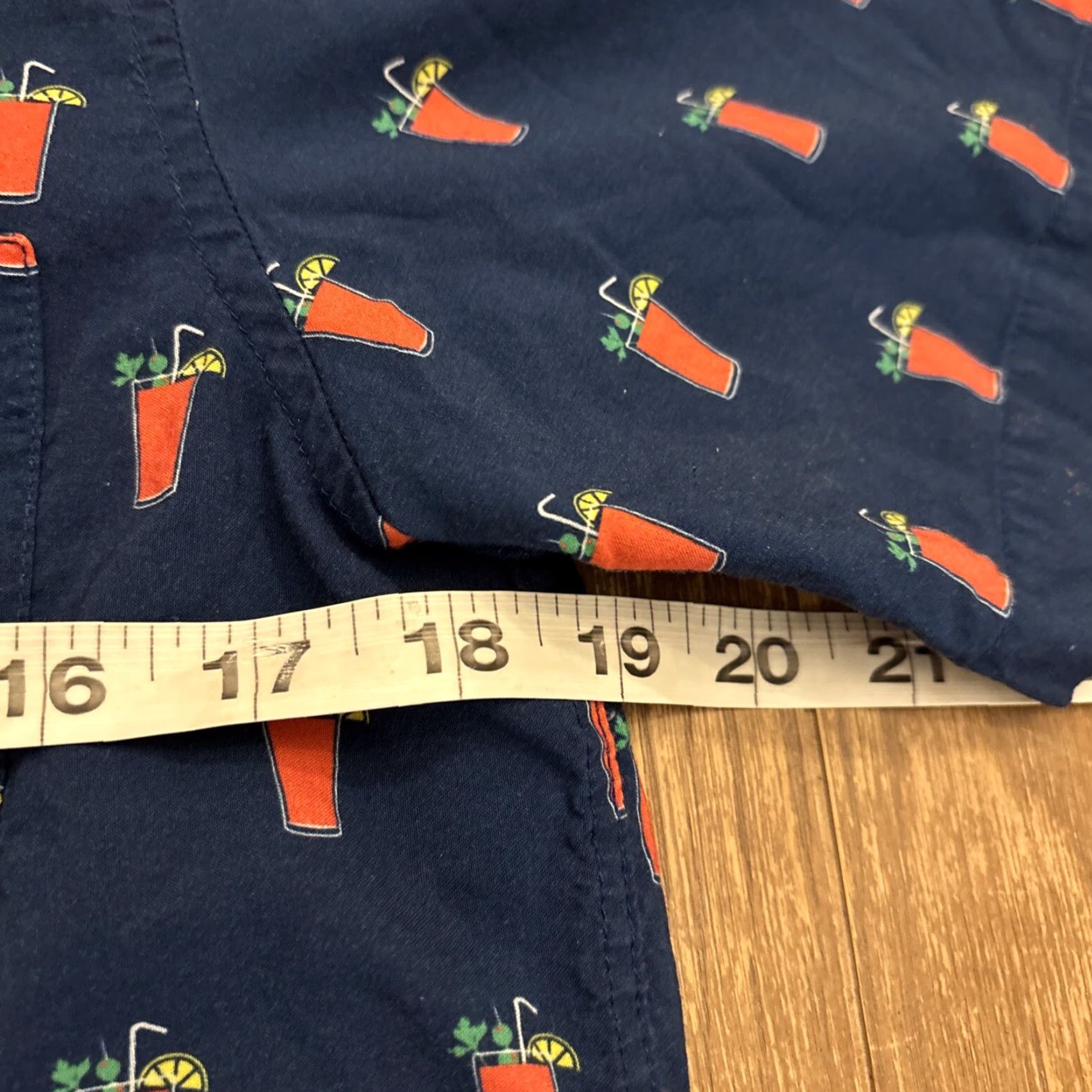 Vintage TIPSY ELVES Button-Up Short Sleeve Martini Shirt Adult Small Blue Mens Size US S / EU 44-46 / 1 - 6 Thumbnail