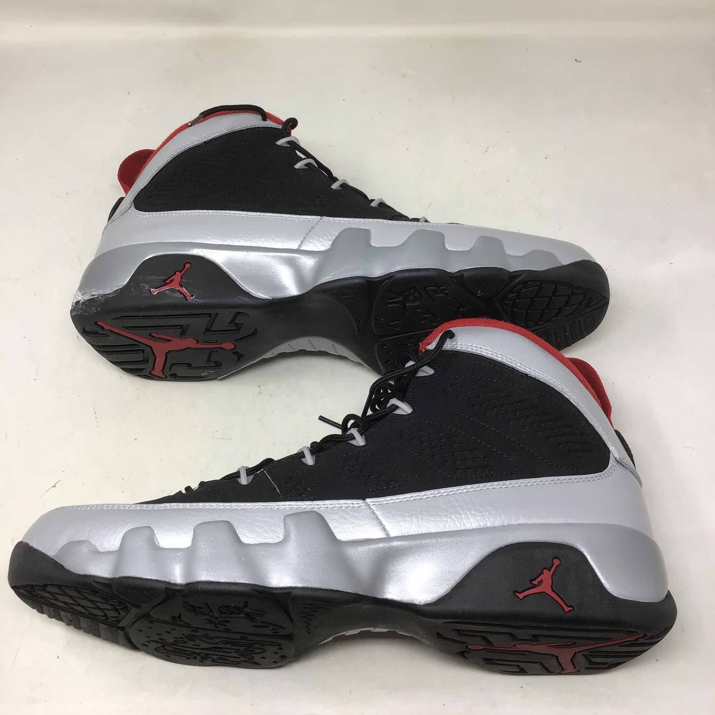 Air Jordan 9 Retro Johnny Kilroy