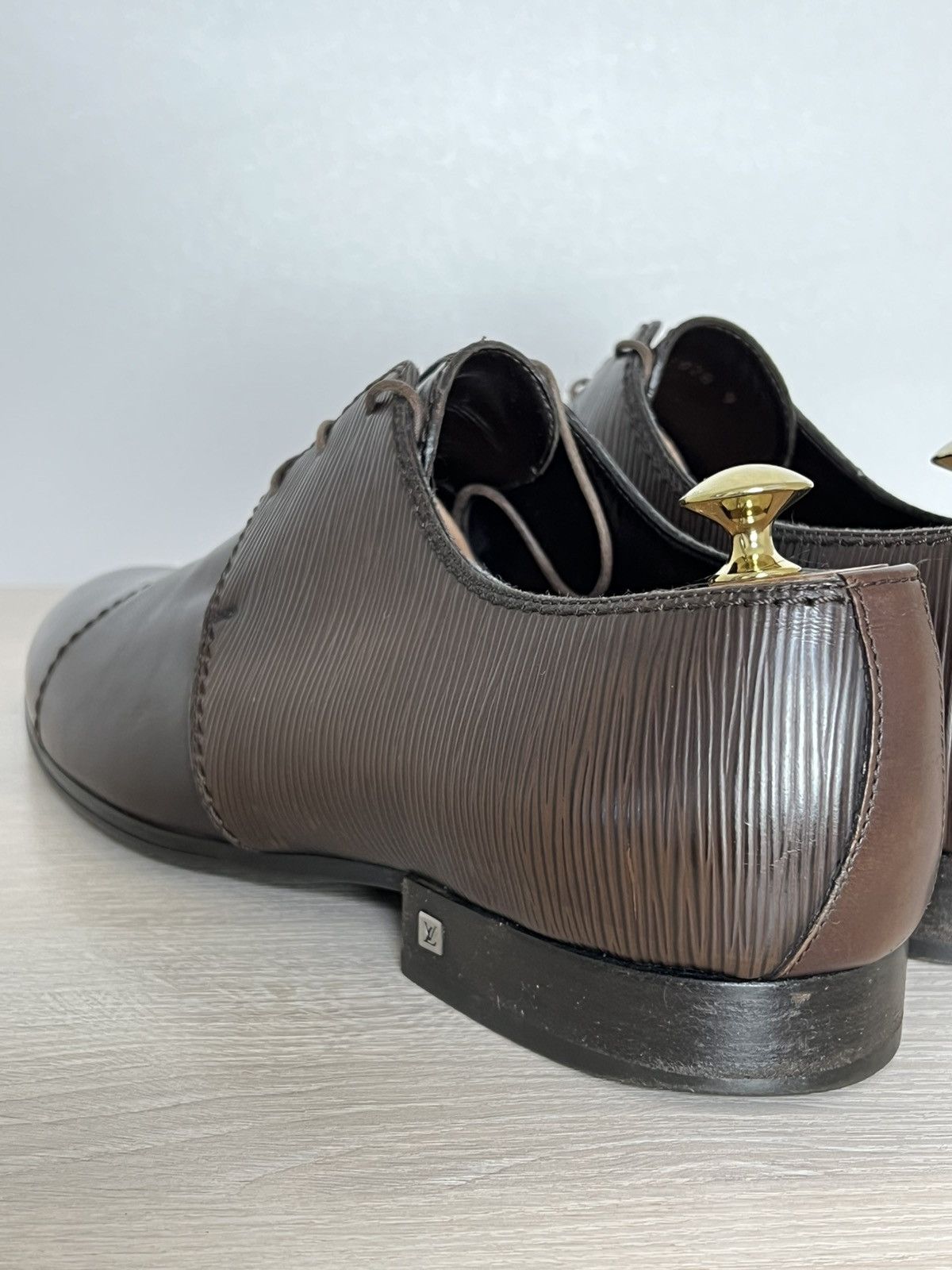 Louis Vuitton Louis Vuitton Epi Leather Cap Toe Derby Shoes Brown Size 10 Size US 10 / EU 43 - 10 Thumbnail