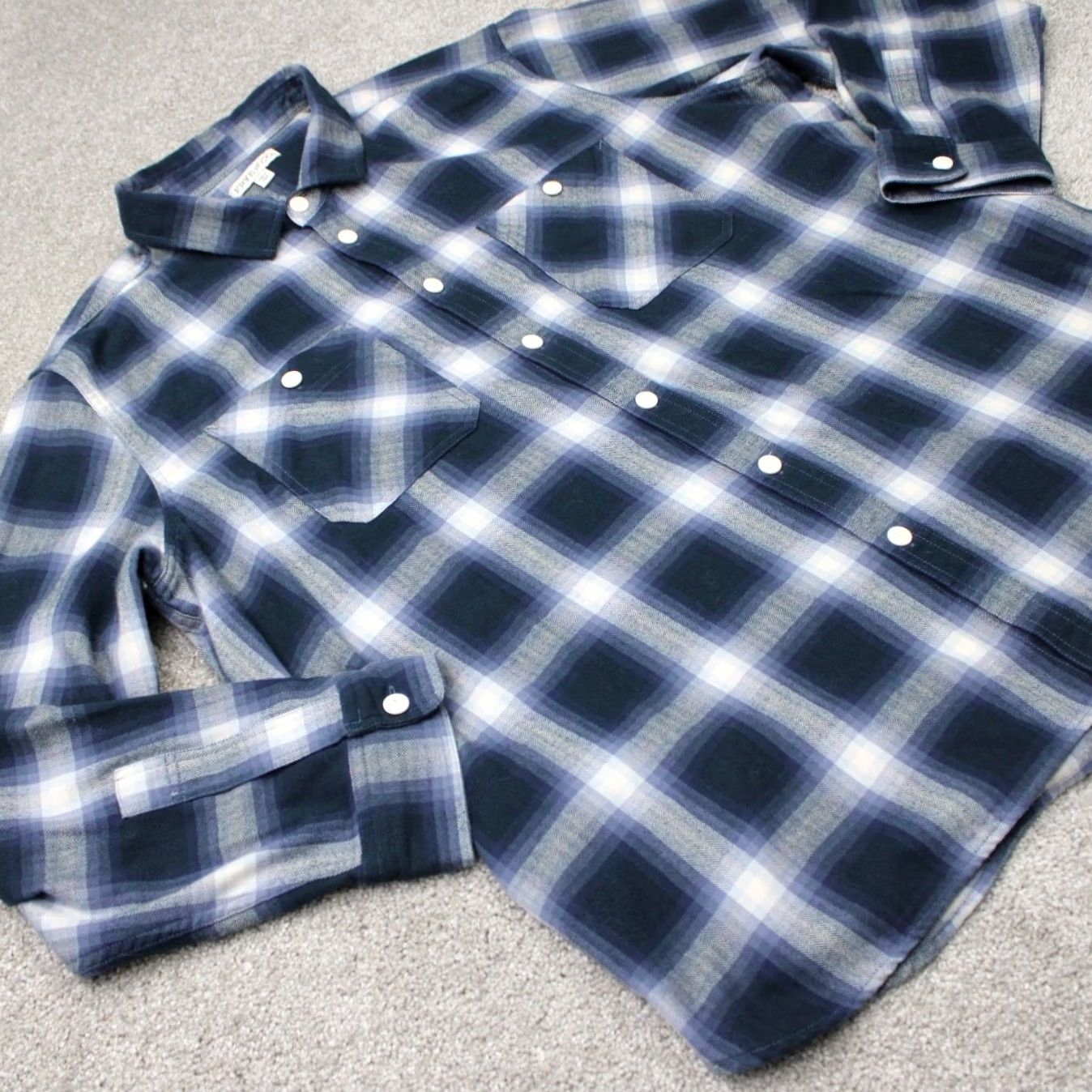 Frye Frye & Co Shirt Mens 2XLT XXL-Tall Blue Plaid Flannel Long Sleeve Button Up Size US XXL / EU 58 / 5 - 7 Thumbnail