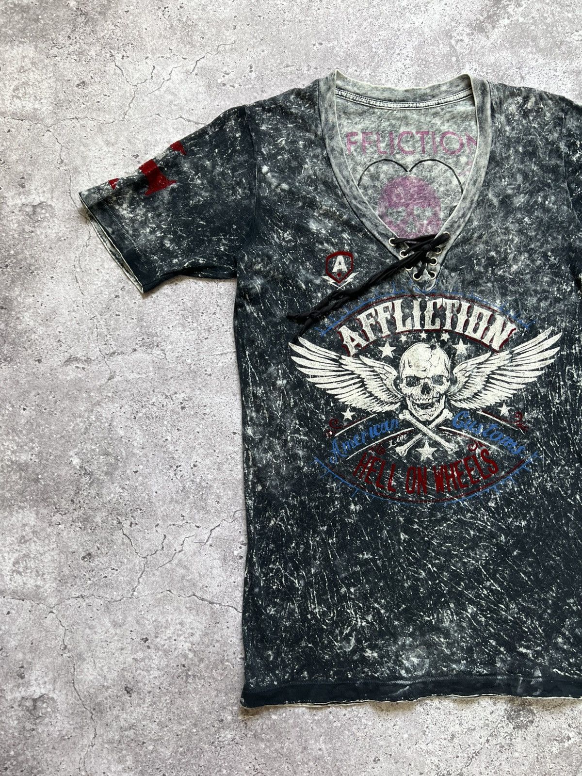 Affliction Affliction Women's Skull T-shirt Y2K Tee Size L / US 10 / IT 46 - 2 Thumbnail