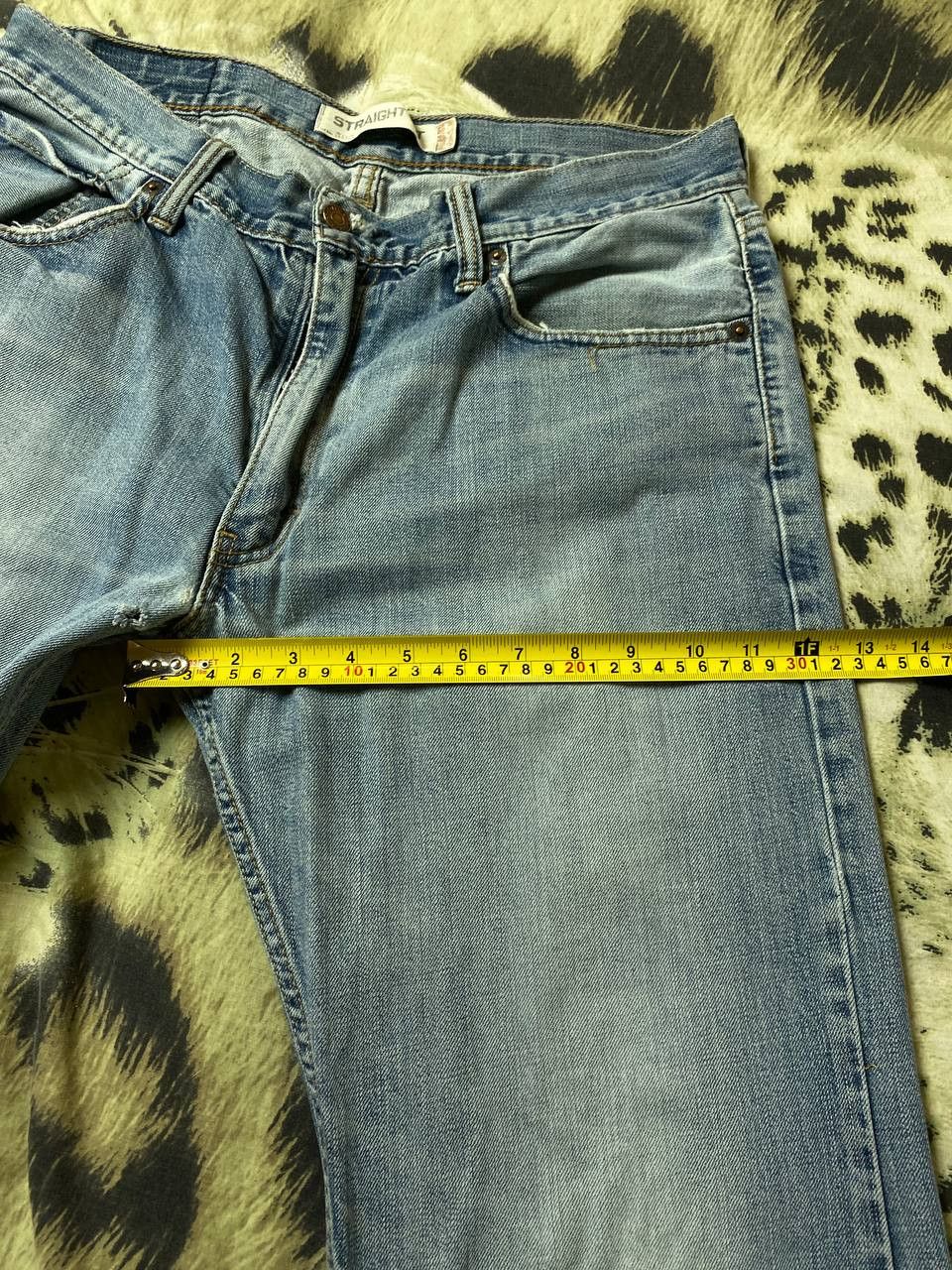 Levi's × Vintage Vintage Levi’s Distressed 505 Jeans Size US 34 / EU 50 - 9 Thumbnail