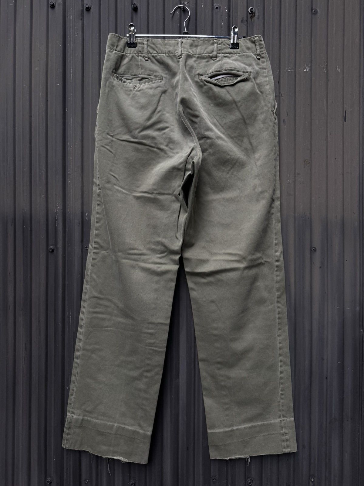 Vintage Vintage 32 American Chinos — Faded Khaki Green Size US 32 / EU 48 - 2 Thumbnail