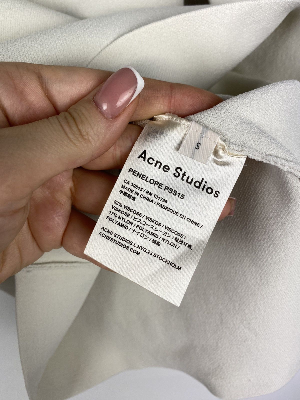 Acne Studios Acne Studios Penelope PSS15 viscose high neck sweater Size S / US 4 / IT 40 - 12 Thumbnail