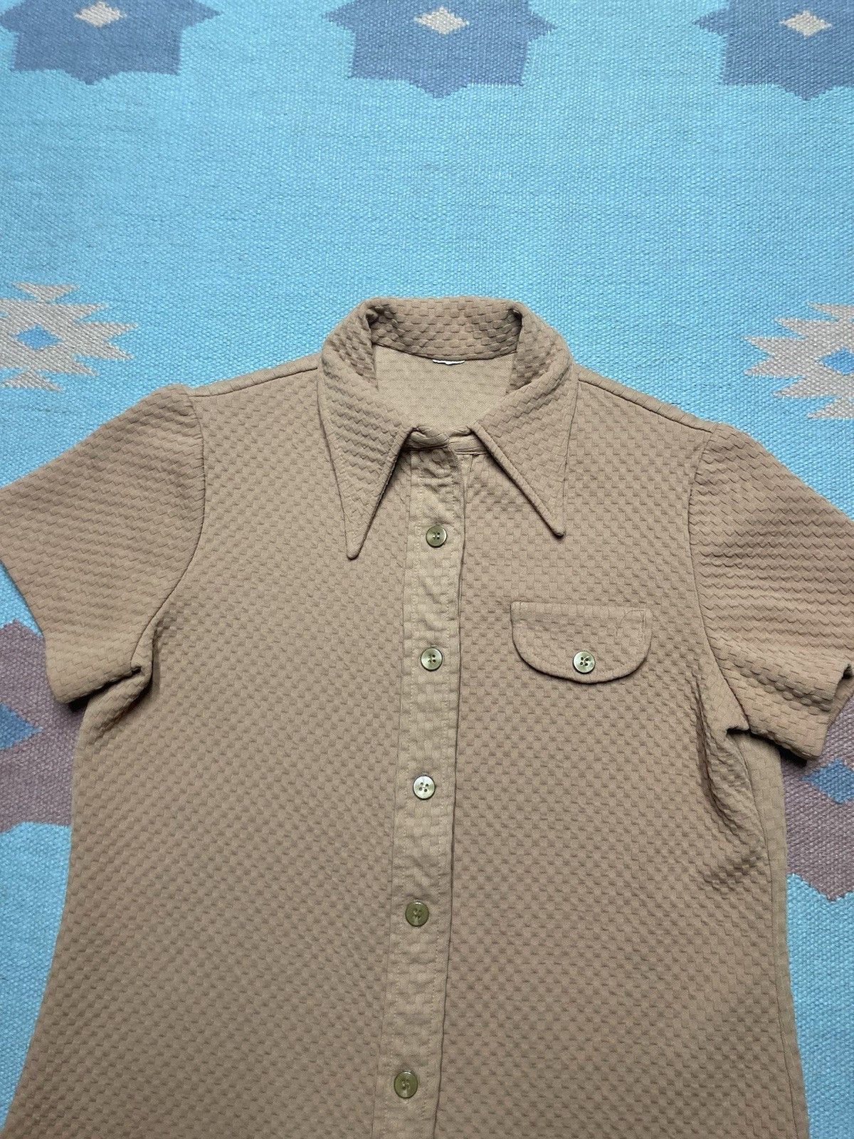 Vintage Vintage 70s button shirt textured knit dagger collar large Size US L / EU 52-54 / 3 - 2 Thumbnail