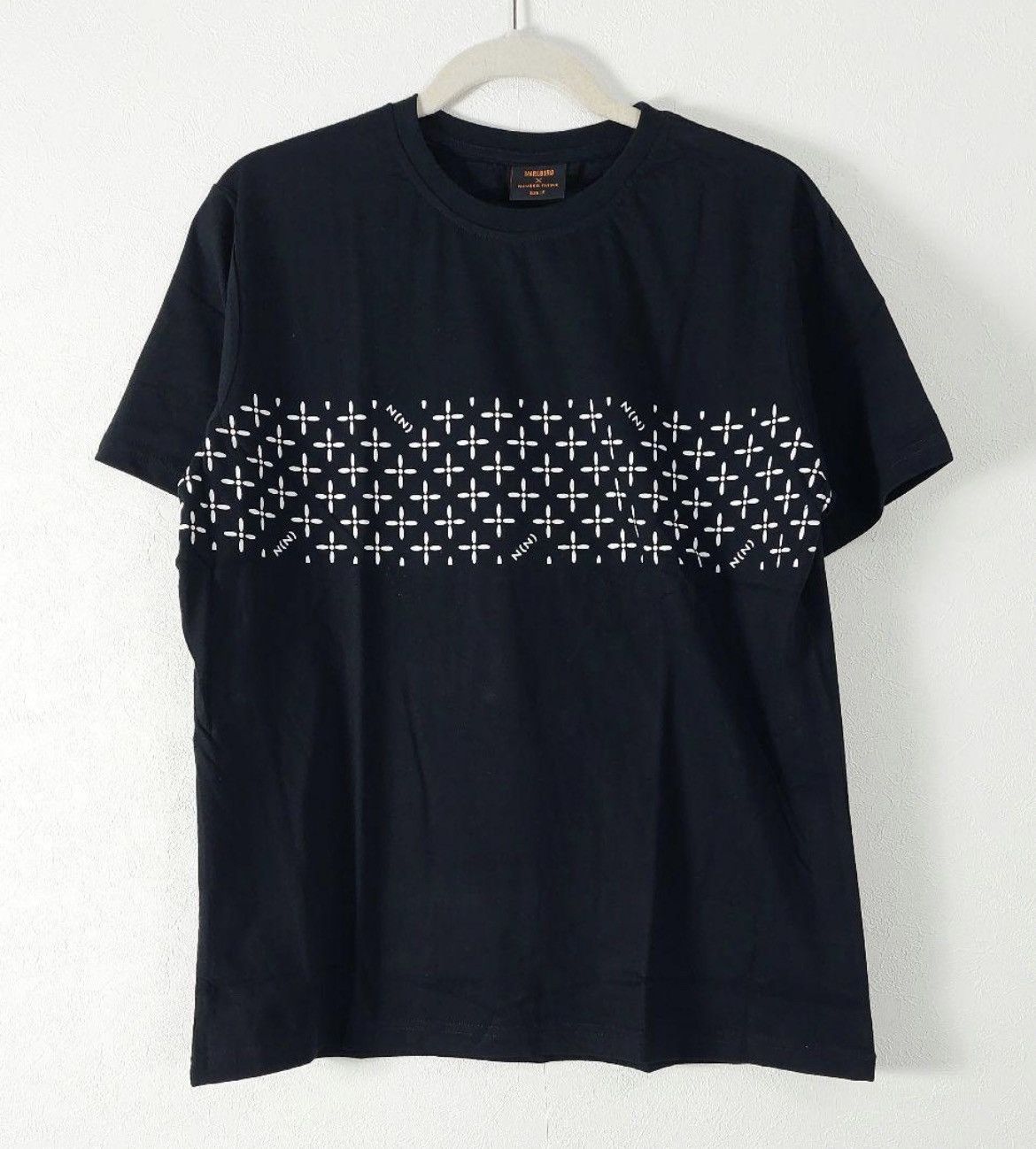 Number (N)ine Number nine Marlboro t shirt tee size F Size US L / EU 52-54 / 3 - 1 Thumbnail