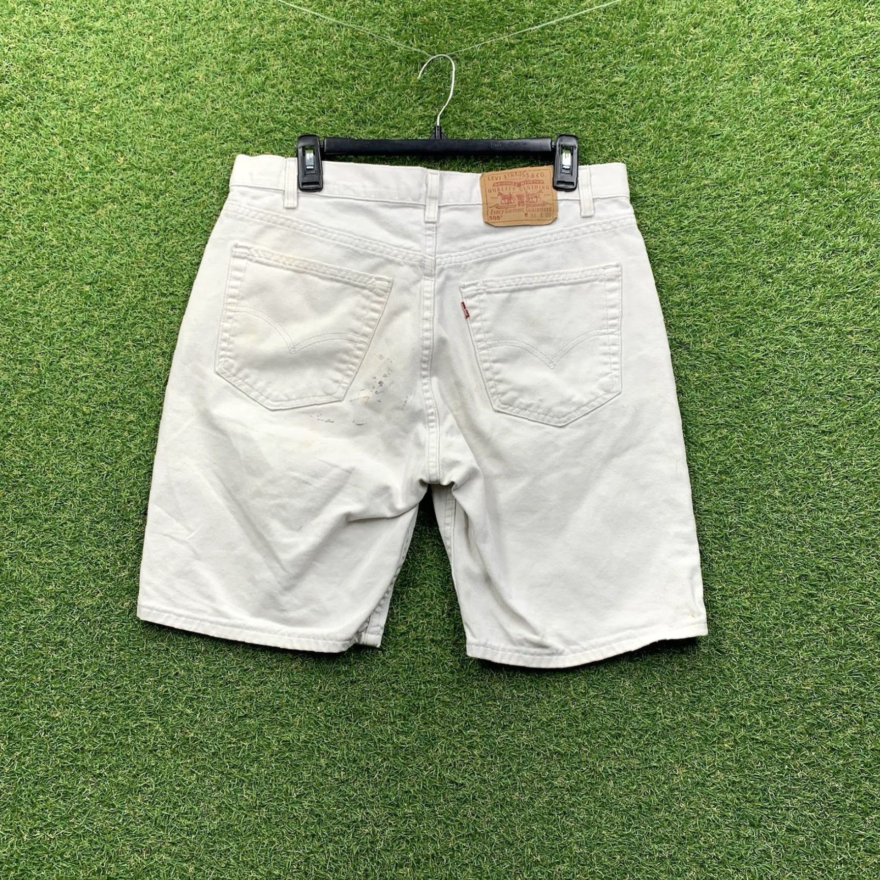Levi's VINTAGE Levi's 505 Jean Shorts Men 34 Denim Jorts Light Wash 90s Baggy Bermuda Casual Pockets 5-Pocket Levi Strauss White Denim Shorts Men Size US 34 / EU 50 - 7 Thumbnail