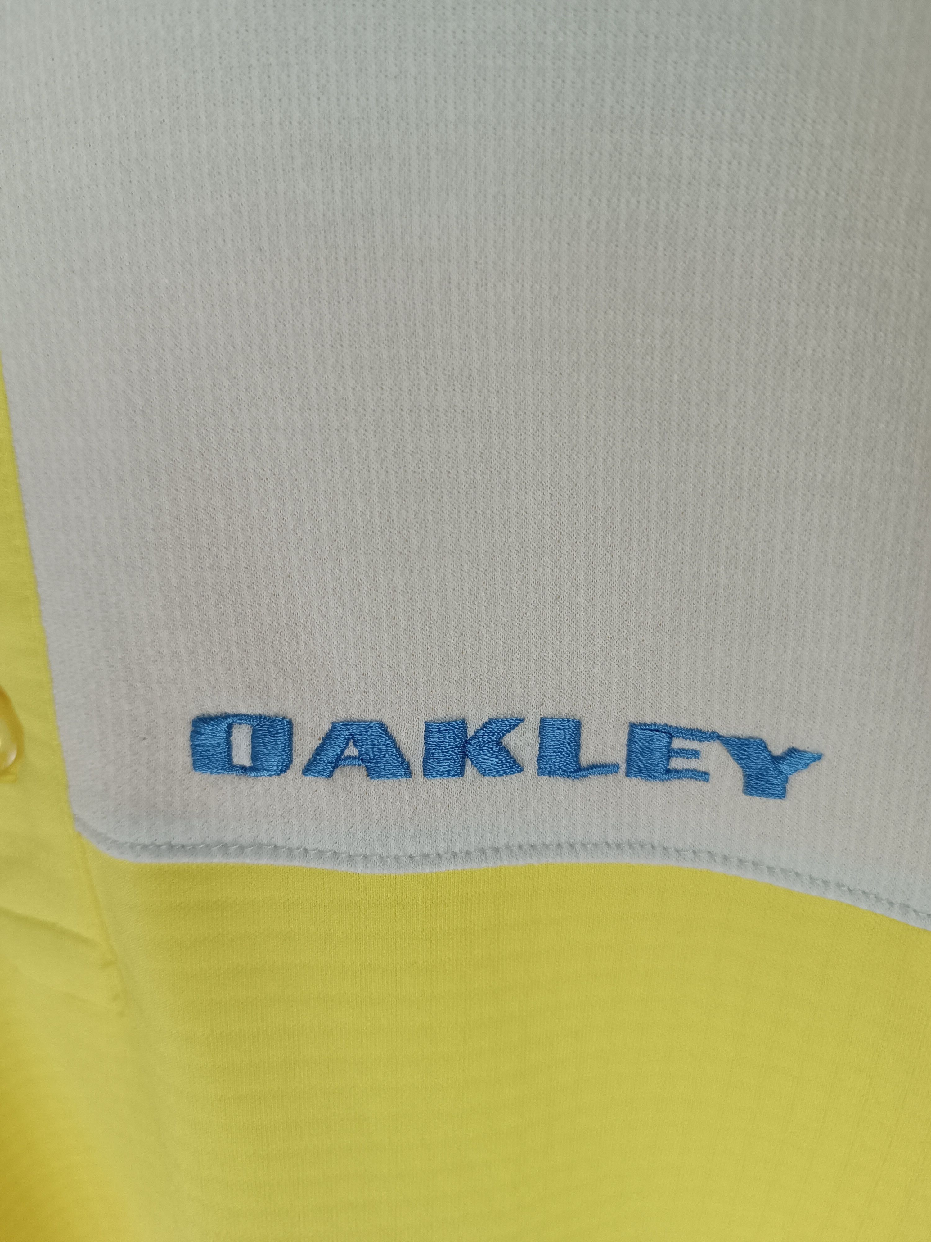 Oakley VINTAGE Y2K OAKLEY POLO GORPCORE TECHWEAR VERY RARE Size US L / EU 52-54 / 3 - 10 Thumbnail