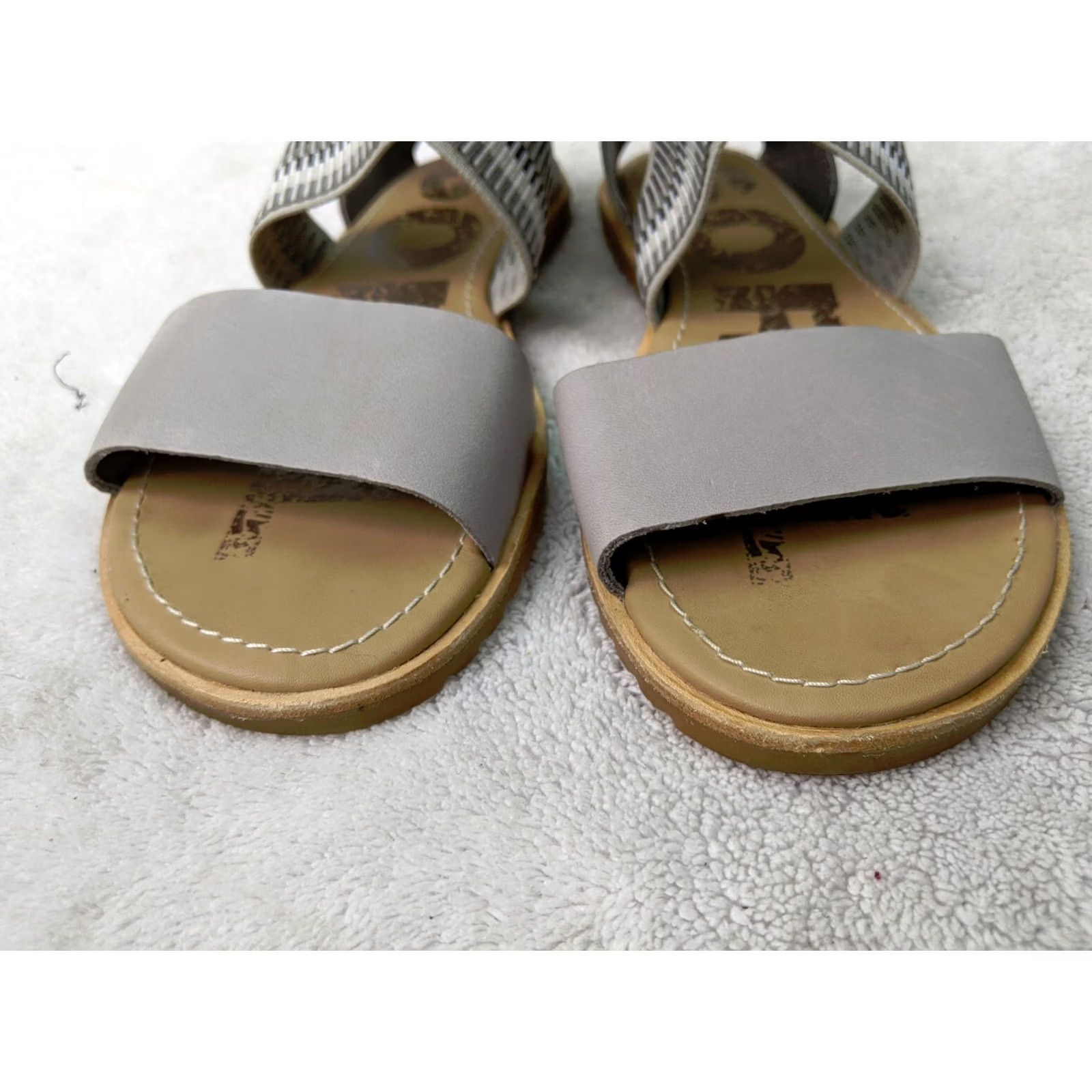 SOREL Sorel Sandals Women 6 37 Ella Dove Grey Leather Stripe Stretch Ankle LL5359-081 Size US 6 / IT 36 - 3 Thumbnail