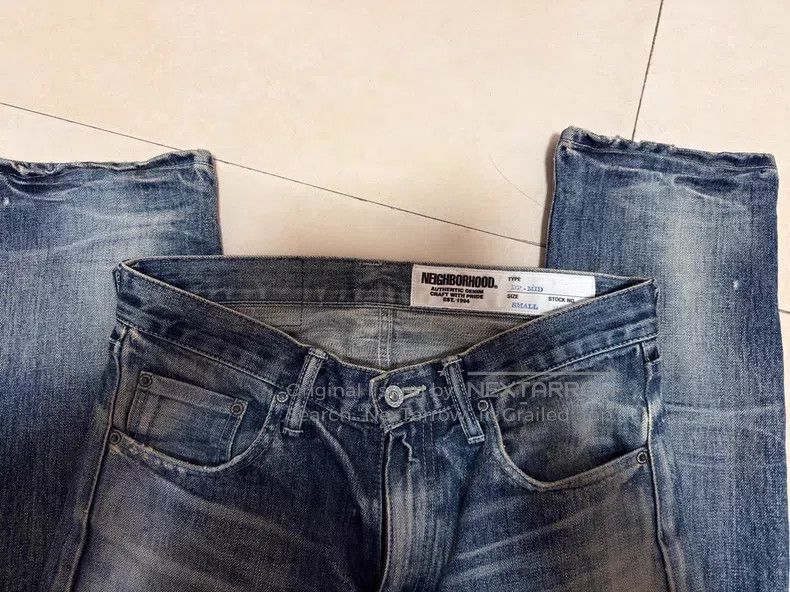 Neighborhood Neighborhood size S Jeans Size US 27 - 3 Thumbnail