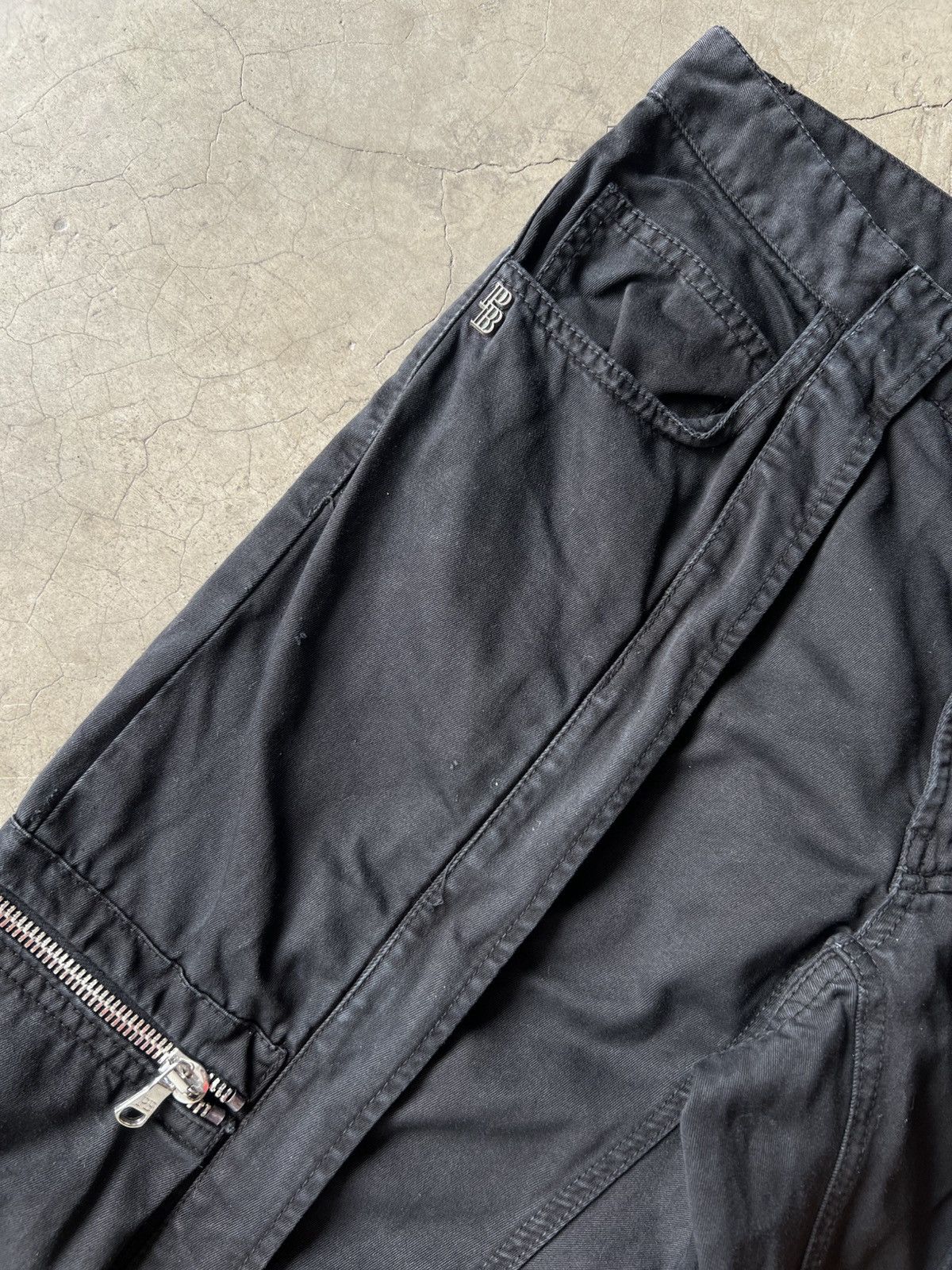 Pierre Balmain Pierre Balmain - Military Cargo Shorts Size US 34 / EU 50 - 5 Thumbnail