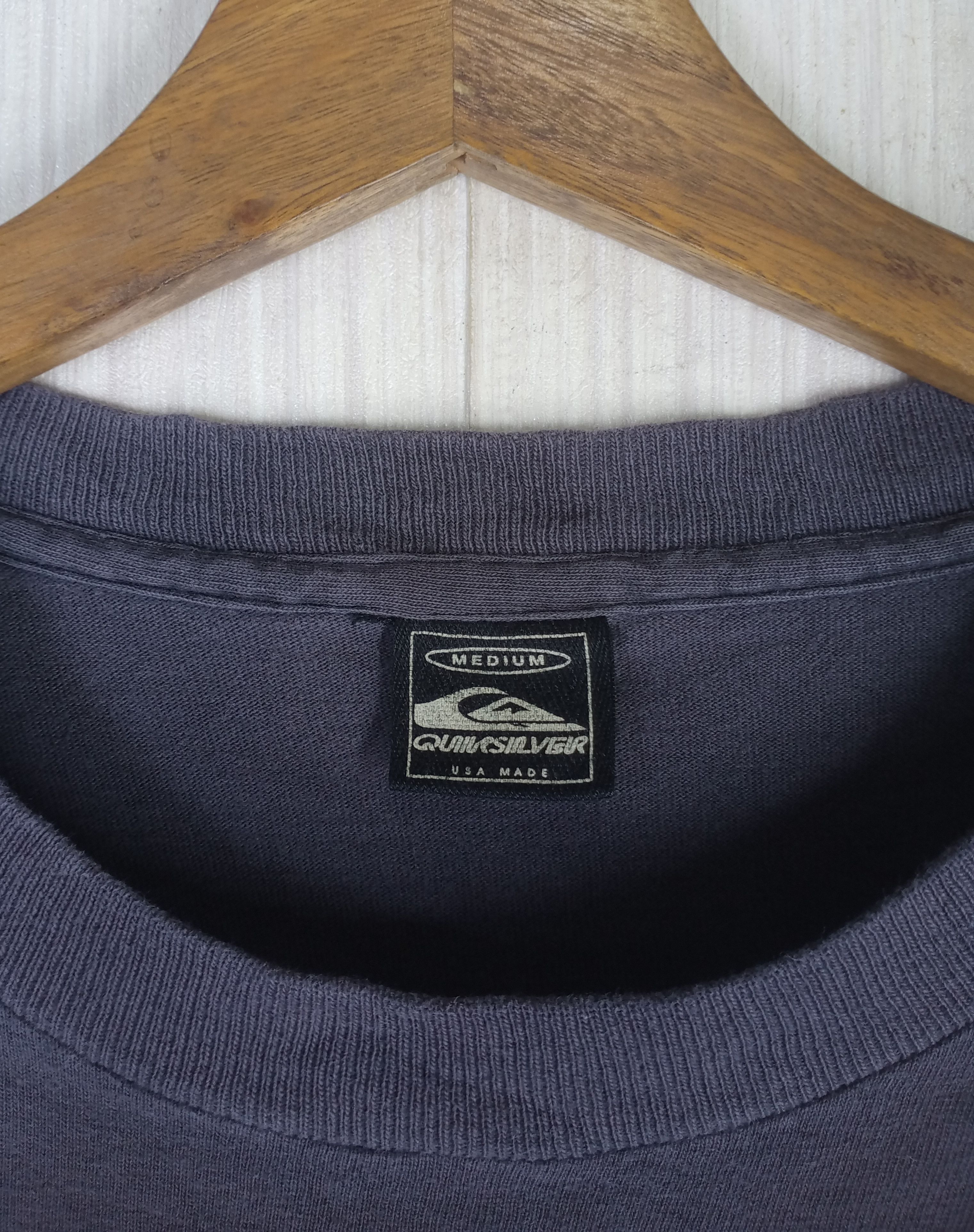 Quiksilver Rare Vintage 80s Quiksilver Big Logo Tshirt Size US M / EU 48-50 / 2 - 6 Thumbnail