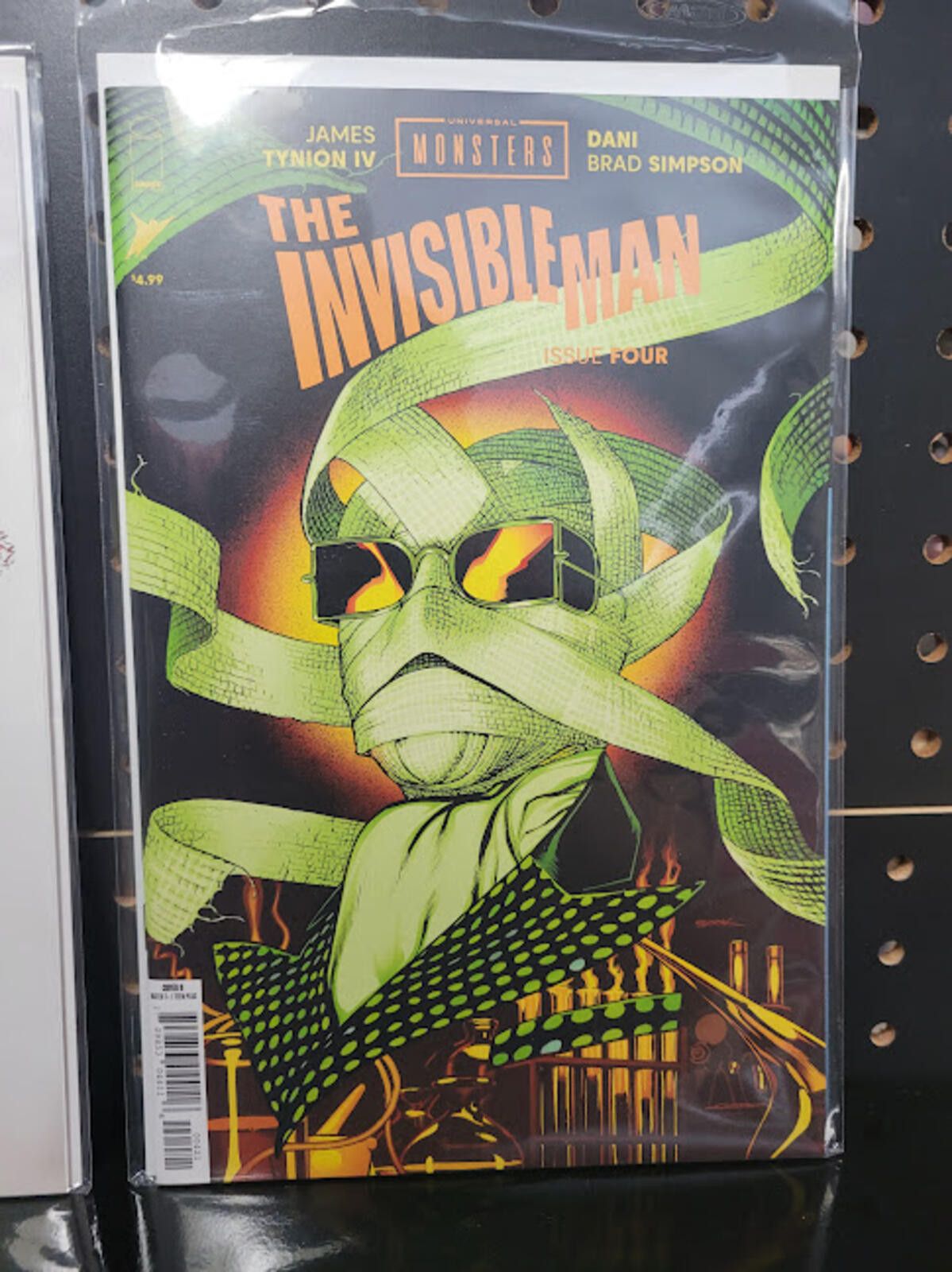 Other Universal Monsters: The Invisible Man #1, 2, and 4 Set NM Size ONE SIZE - 4 Thumbnail