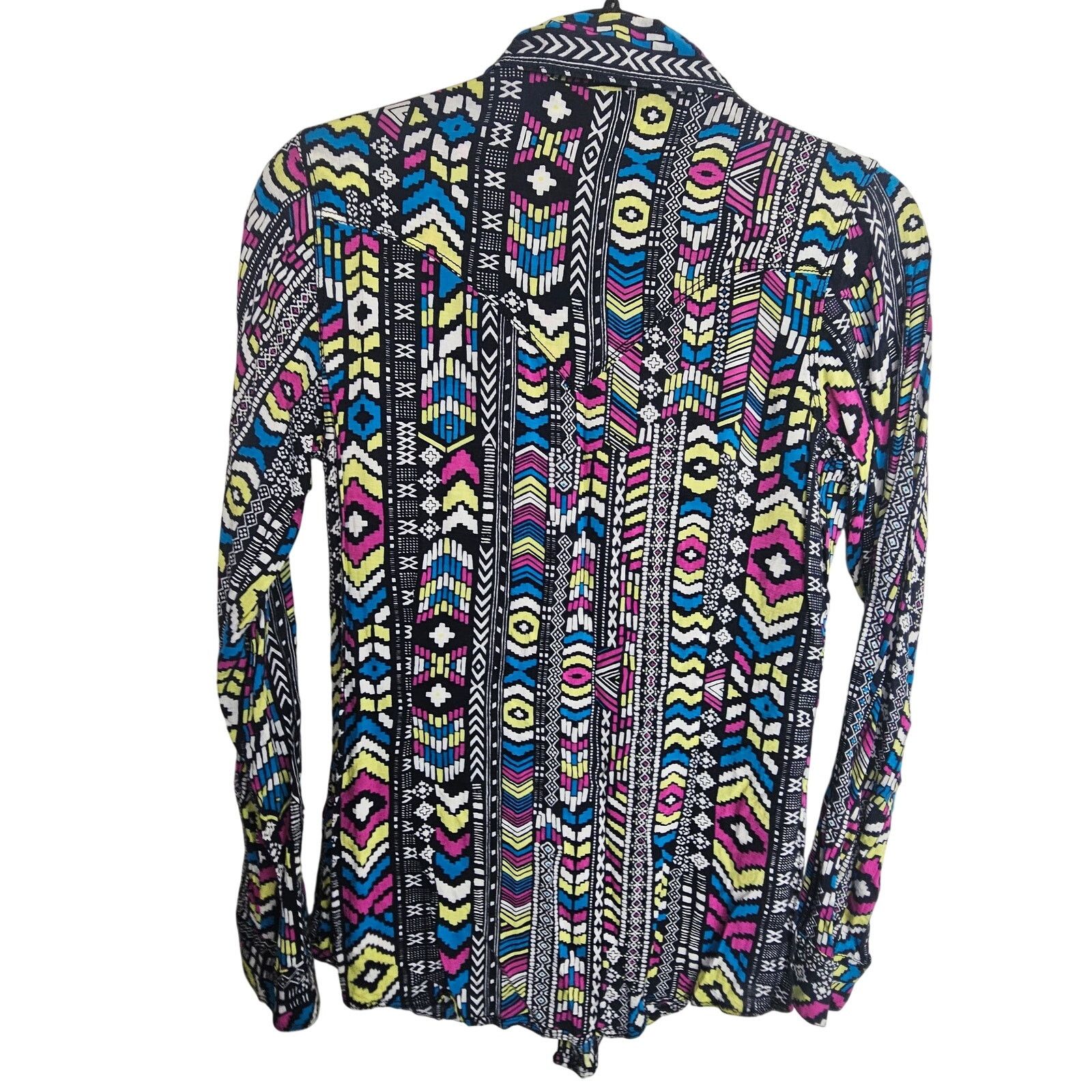 Wrangler Rock 47 Wrangler Womens Southwestern Geometric Western Shirt Size S / US 4 / IT 40 - 7 Thumbnail