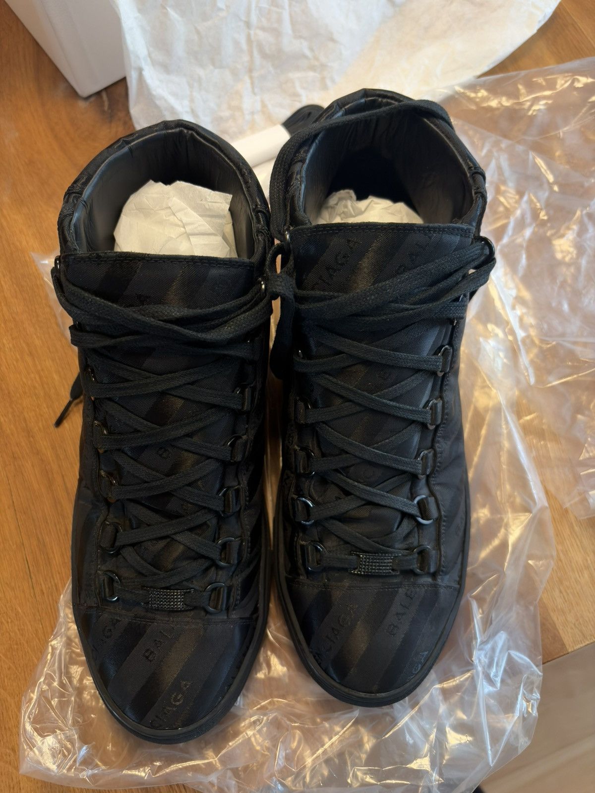 Balenciaga Balenciaga Arena Jacquard Logo Monogram Size US 9 / EU 42 - 2 Thumbnail