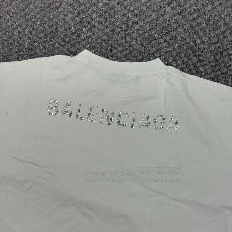 Balenciaga Balenciaga White Crystal Logo Short Sleeve T-shirt. Size US M / EU 48-50 / 2 - 5 Thumbnail