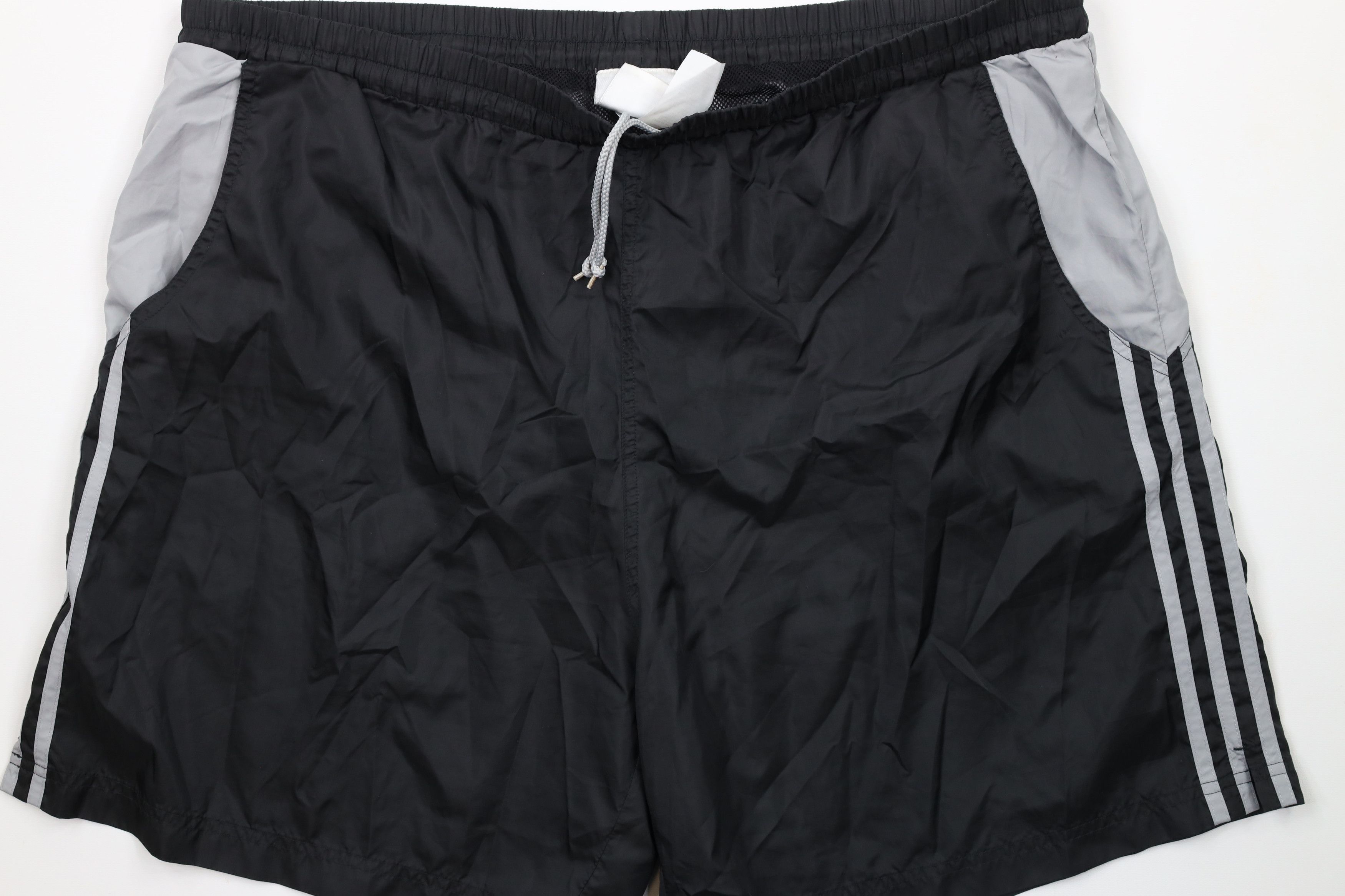 Adidas × Vintage Vintage 90s Adidas Out Striped Lined Soccer Shorts Nylon Size US 38 / EU 54 - 3 Thumbnail