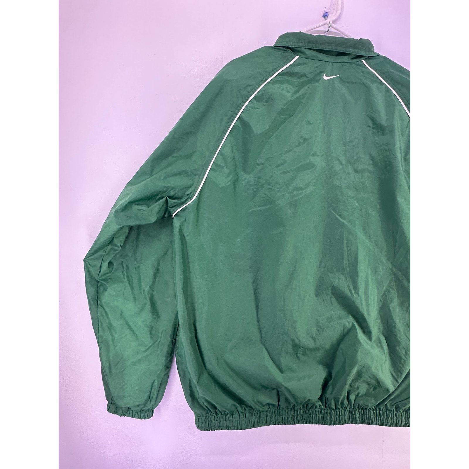 Nike Vintage Nike Green Windbreaker Full Zip up Jacket Size XL Size US XL / EU 56 / 4 - 9 Thumbnail