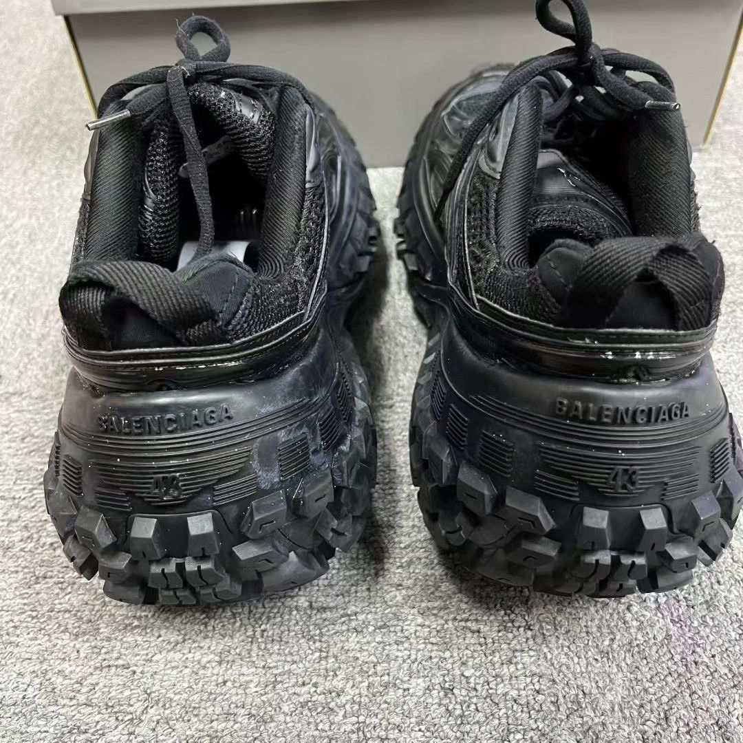 Balenciaga balenciaga black retro dad sneakers size 43 Size US 10 / EU 43 - 4 Thumbnail