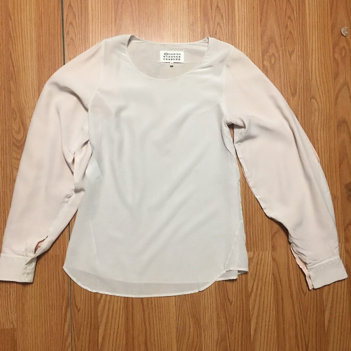 Maison Margiela Maison Margiela Silk Powder Pink Design Blouse Size EU 40 Size S / US 4 / IT 40 - 6 Thumbnail
