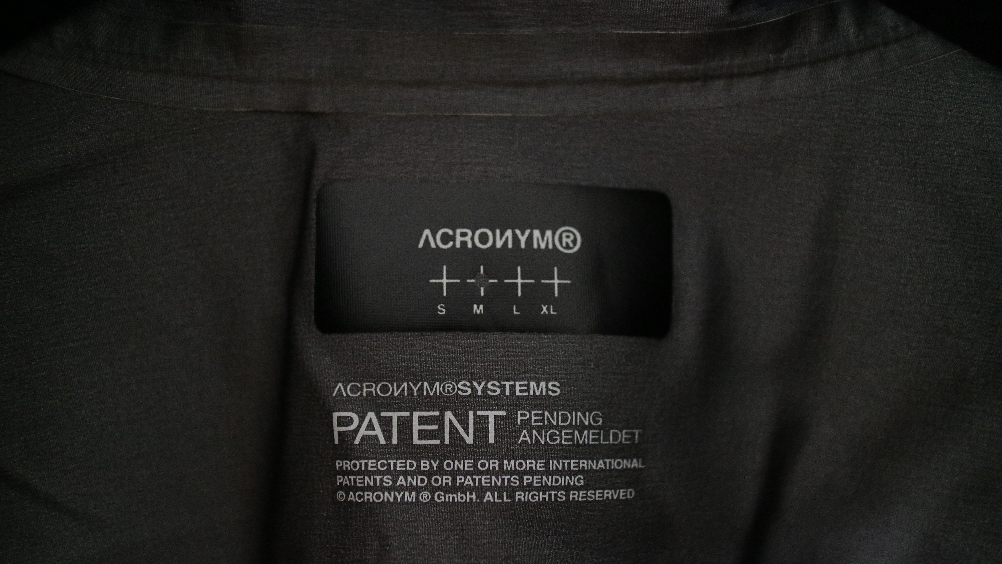 Acronym Acronym AW'12-13 GT-J28 Size US M / EU 48-50 / 2 - 5 Thumbnail
