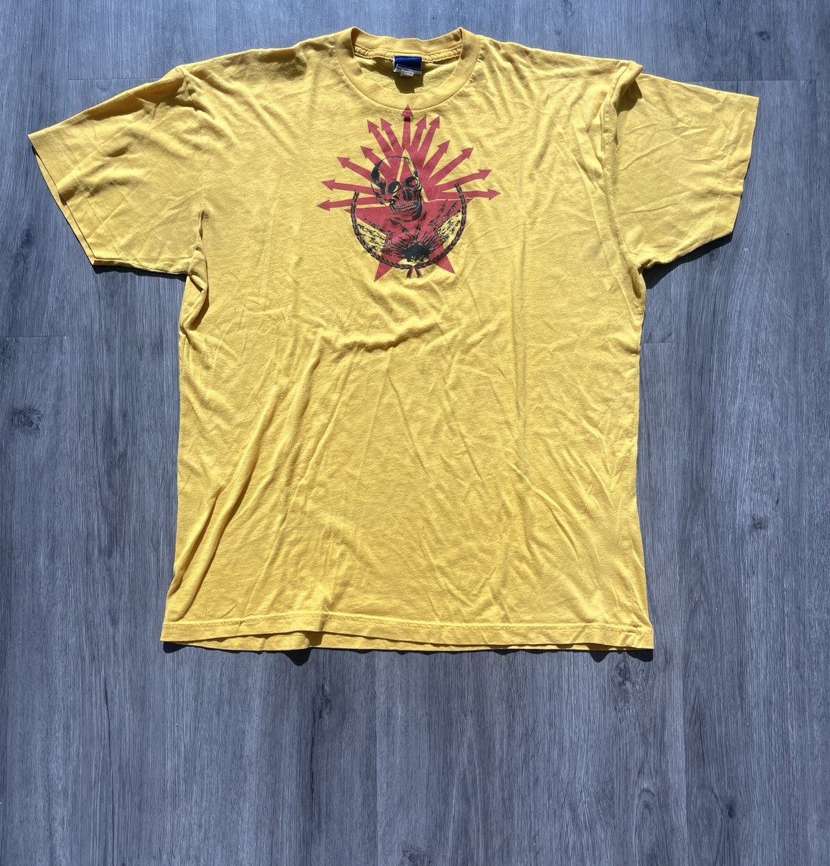 Vintage Vintage 90’s “Skater Skull” Graphic T-shirt (Sz. XL) Size US XL / EU 56 / 4 - 1 Thumbnail