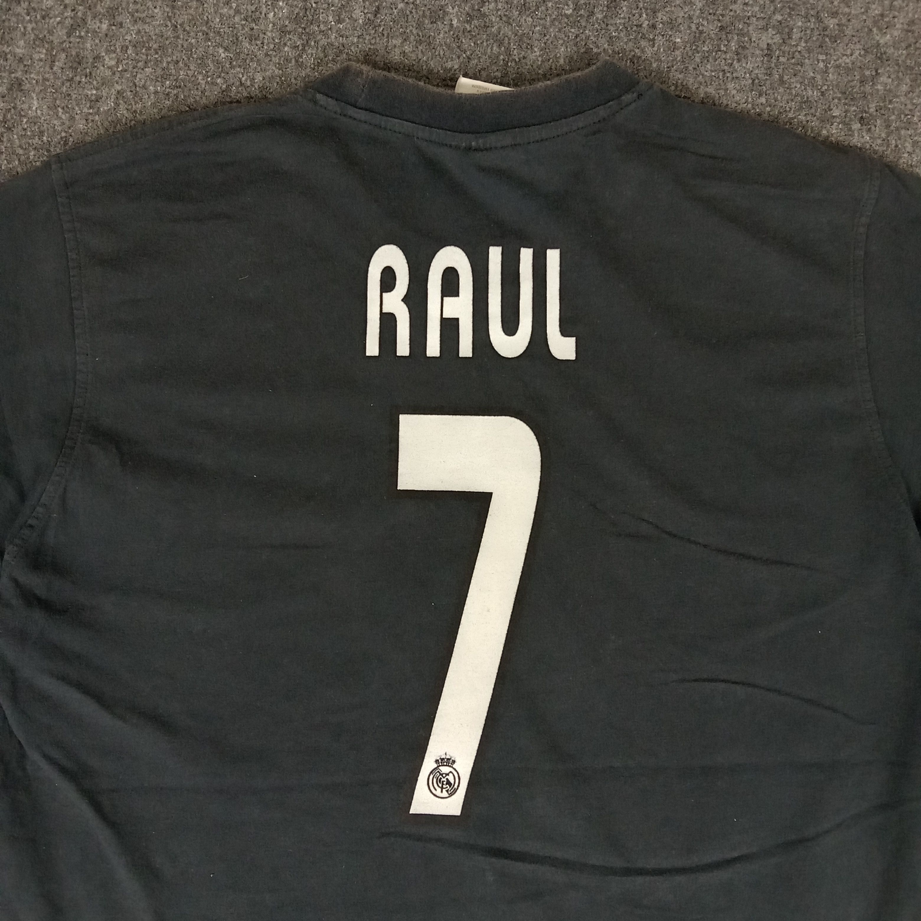 Adidas × Vintage Adidas Real Madrid Soccer Club Raul 7 Tshirt Size US M / EU 48-50 / 2 - 7 Thumbnail