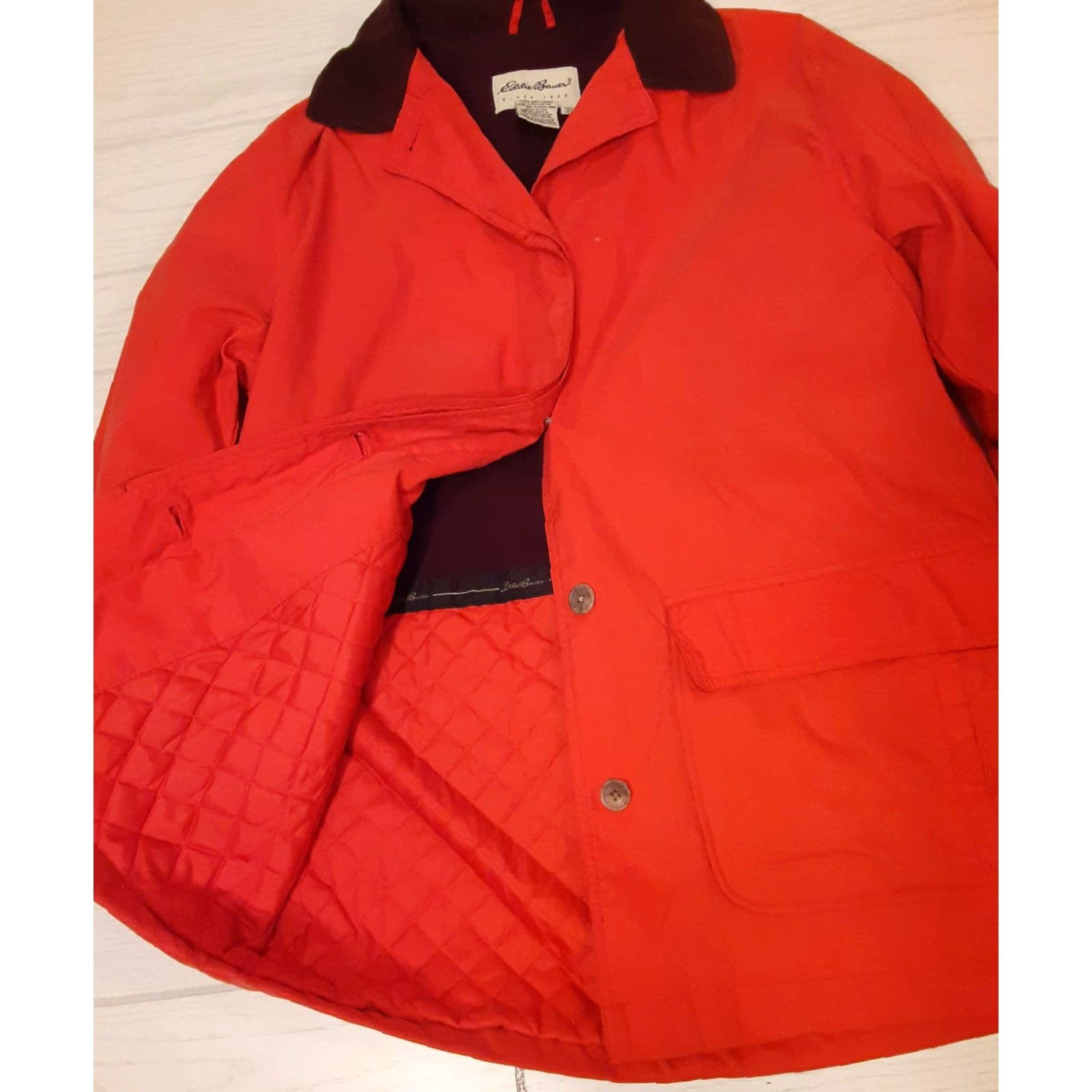 Eddie Bauer VINTAGE Eddie Bauer Red Barn Style Coat Womens S Red Quilted Nylon Full Zip Outdoor 30in Long Pit to Pit 21in - Womens Size S / US 4 / IT 40 - 4 Thumbnail