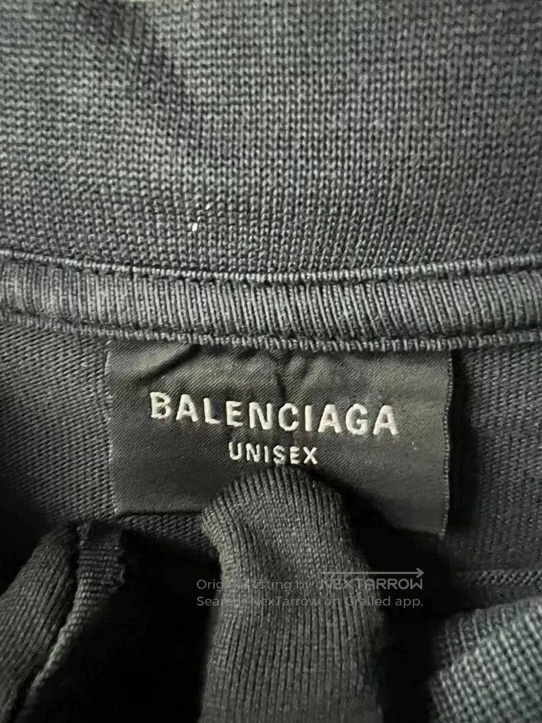 Balenciaga Balenciaga Flame Logo Distressed Tee S. Size US S / EU 44-46 / 1 - 3 Thumbnail