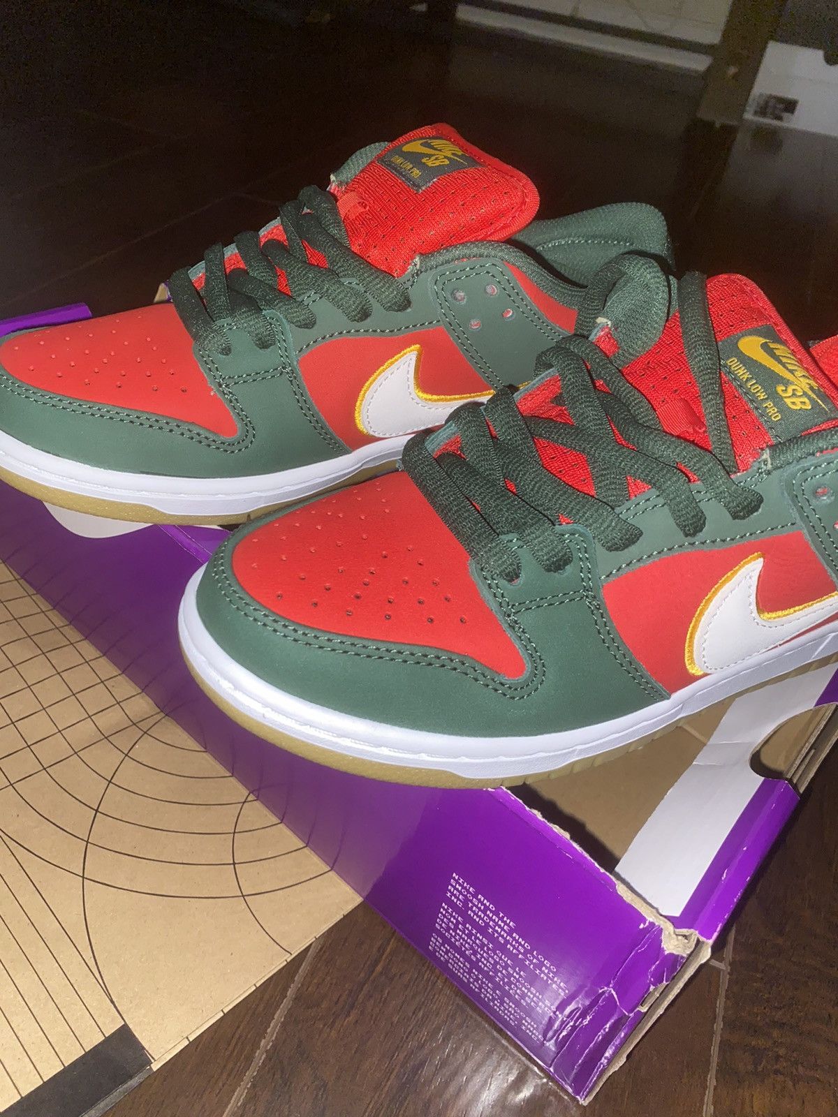 Nike Seattle Supersonic Nike SB Size US 6.5 / EU 39-40 - 1 Thumbnail