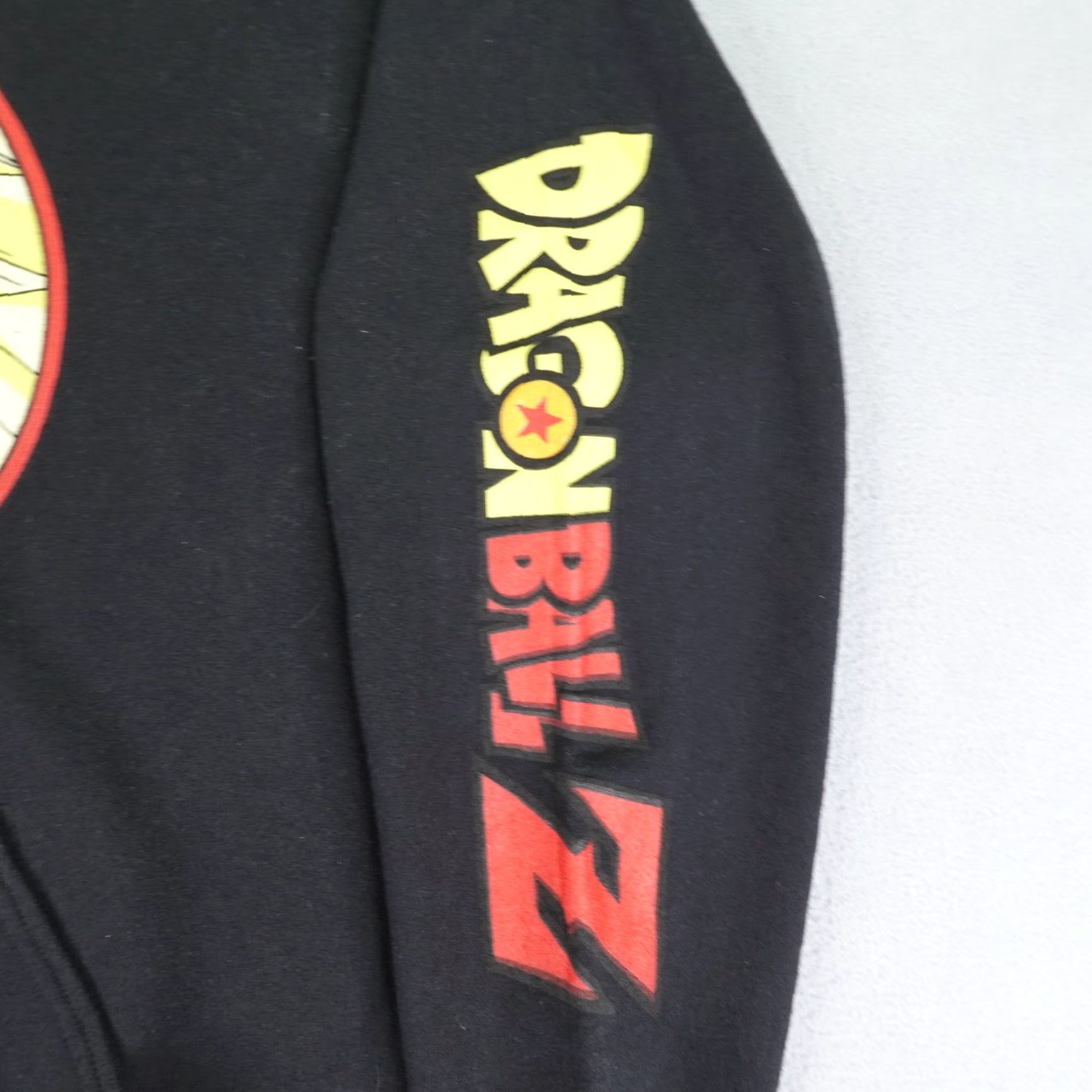 Vintage Dragon Ball Z Hoodie Mens Small Black Goku Super Sayain Pullover Sweatshirt Anime Size US S / EU 44-46 / 1 - 4 Thumbnail