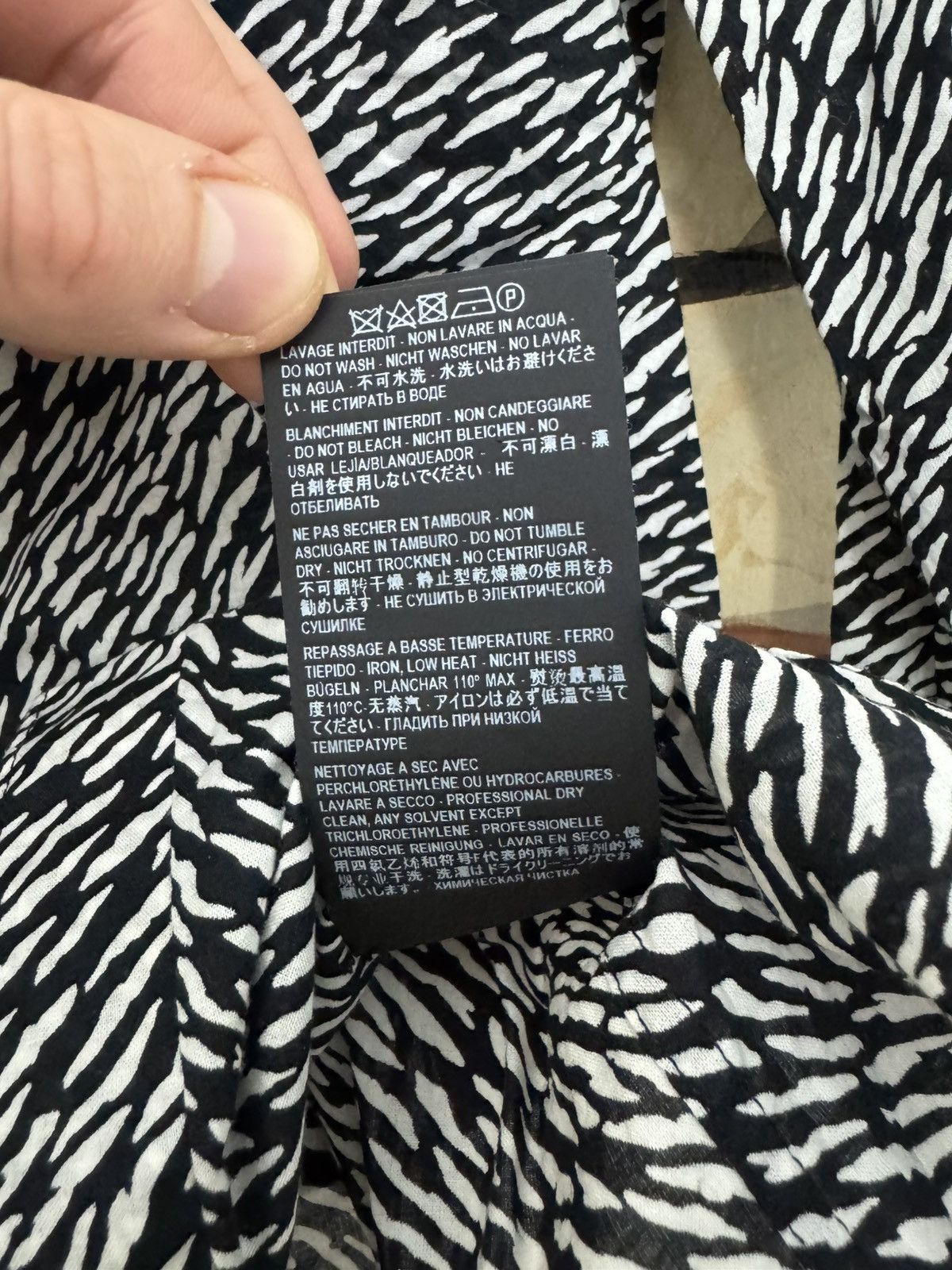 Saint Laurent Paris Womens Saint Laurent Fullprint Button Up Shirt Designer Rare Size XS / US 0-2 / IT 36-38 - 6 Thumbnail