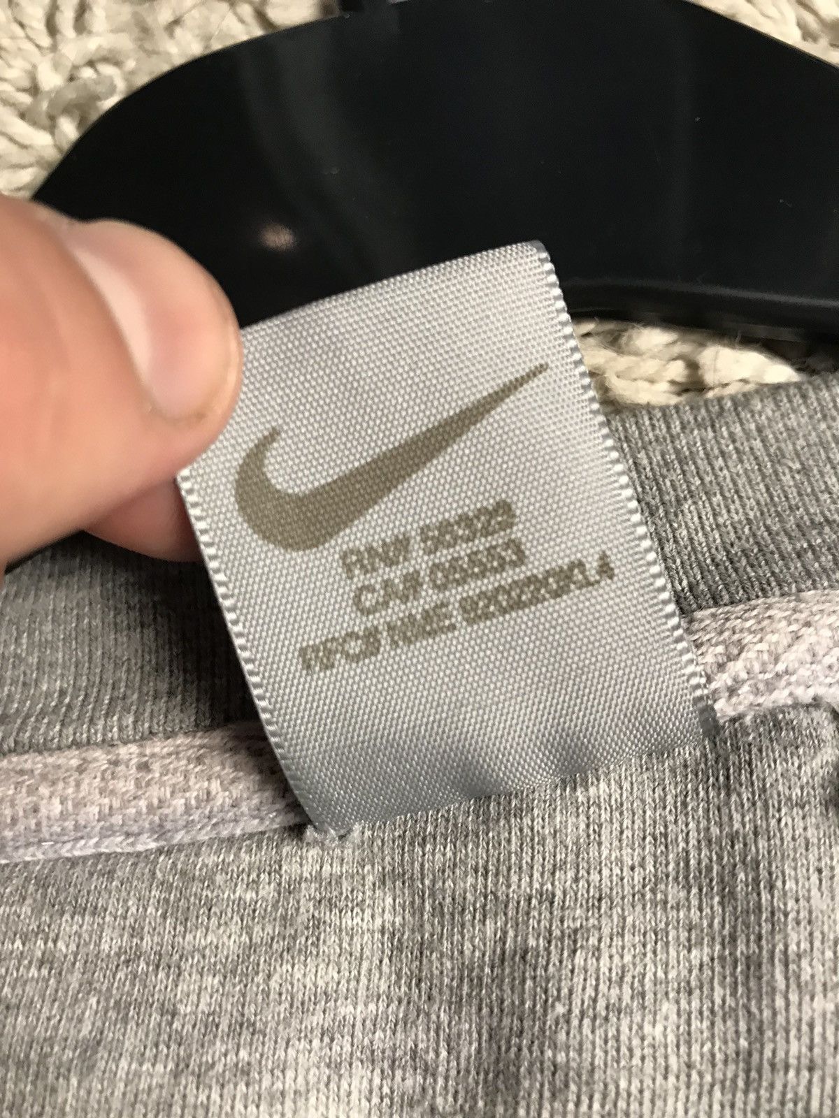 Nike × Vintage Vintage Nike Grey small swoosh crewneck sweatshirt Size US L / EU 52-54 / 3 - 6 Thumbnail