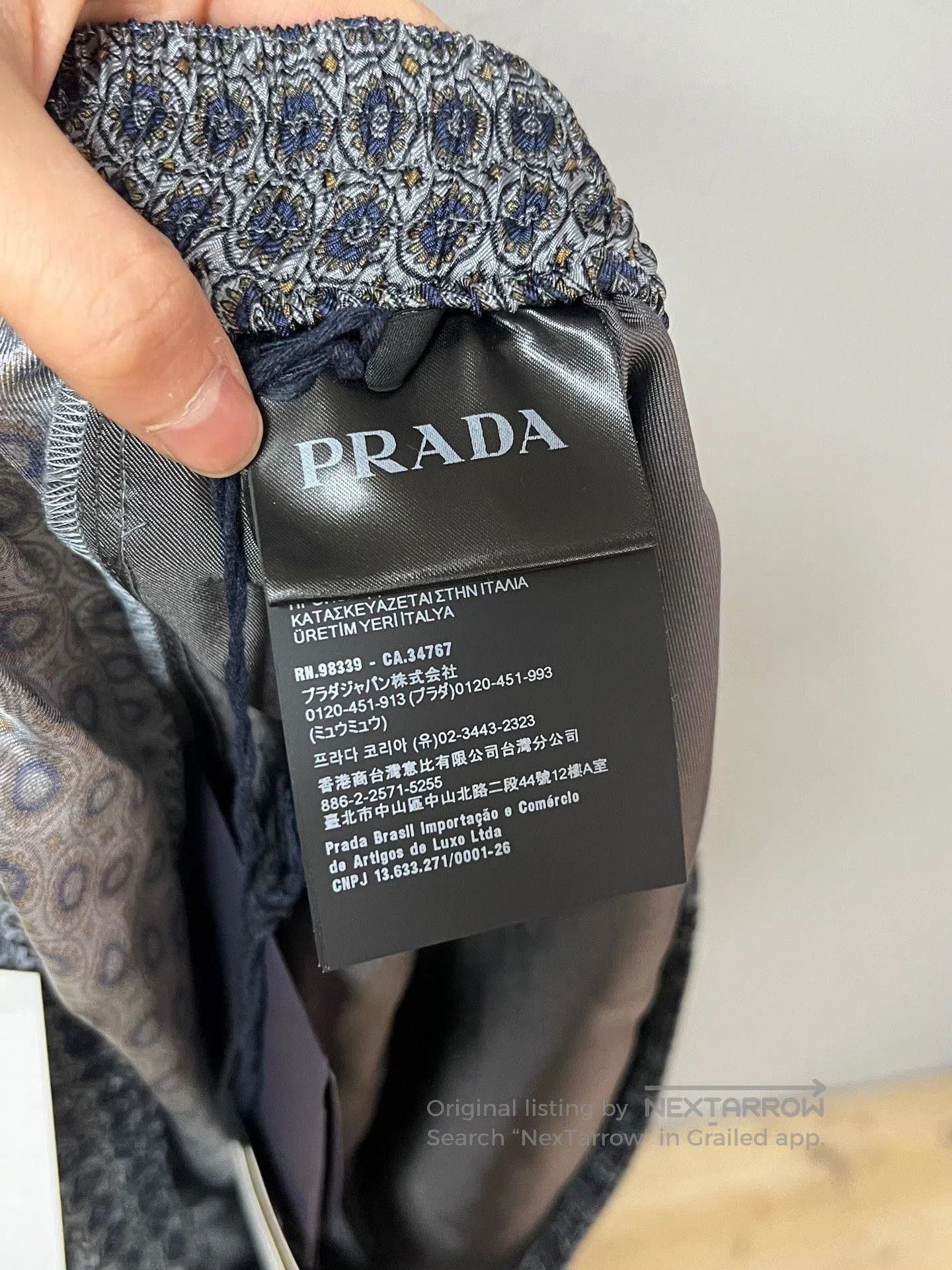 Prada Prada Runway Small Floral Print Shorts. Size 41" - 4 Thumbnail